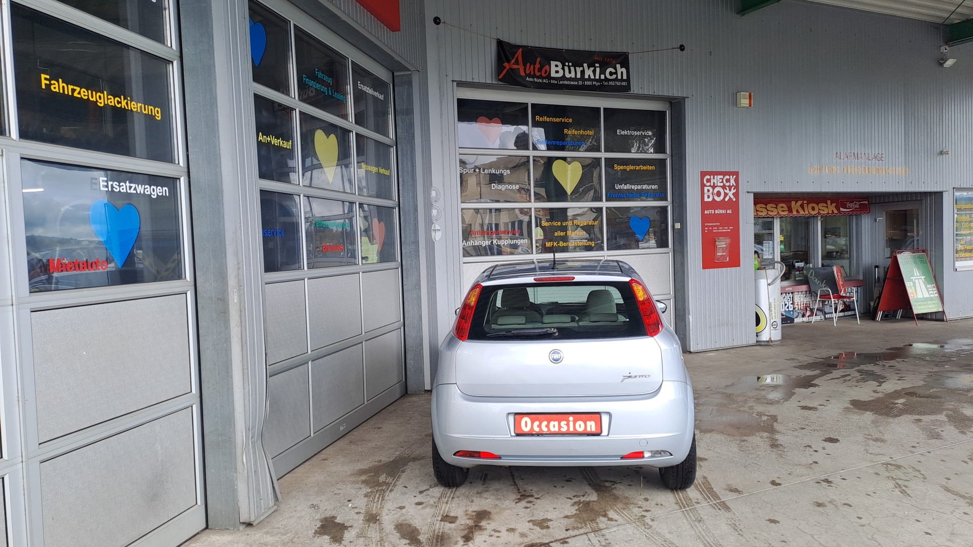 FIAT Punto 1.4 16V Dynamic-image-8