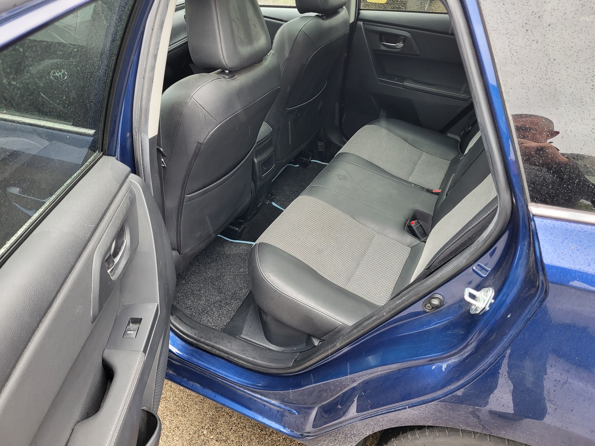 TOYOTA Auris Touring Sports 1.8 HSD Style e-CVT-image-13