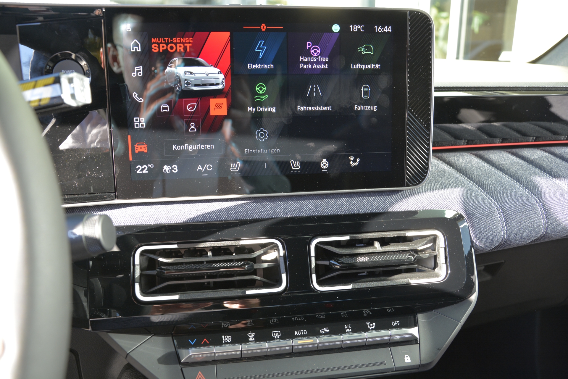 RENAULT R5 E-TECH ELECTRIC techno 150PS Comfort Range-image-11