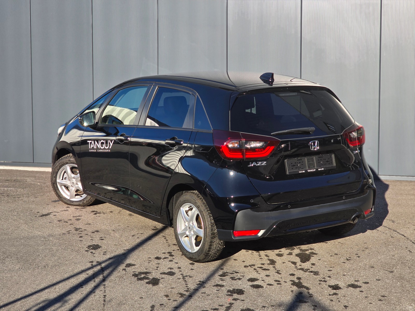 Honda Jazz 1.5i-MMD Advance — photo 2