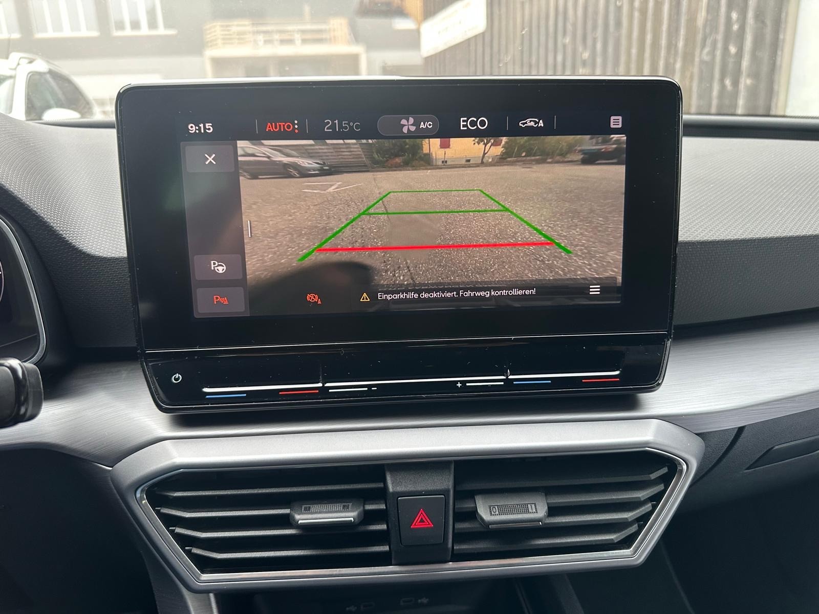 SEAT Leon 1.4 eHybrid pHEV DSG FR-image-10