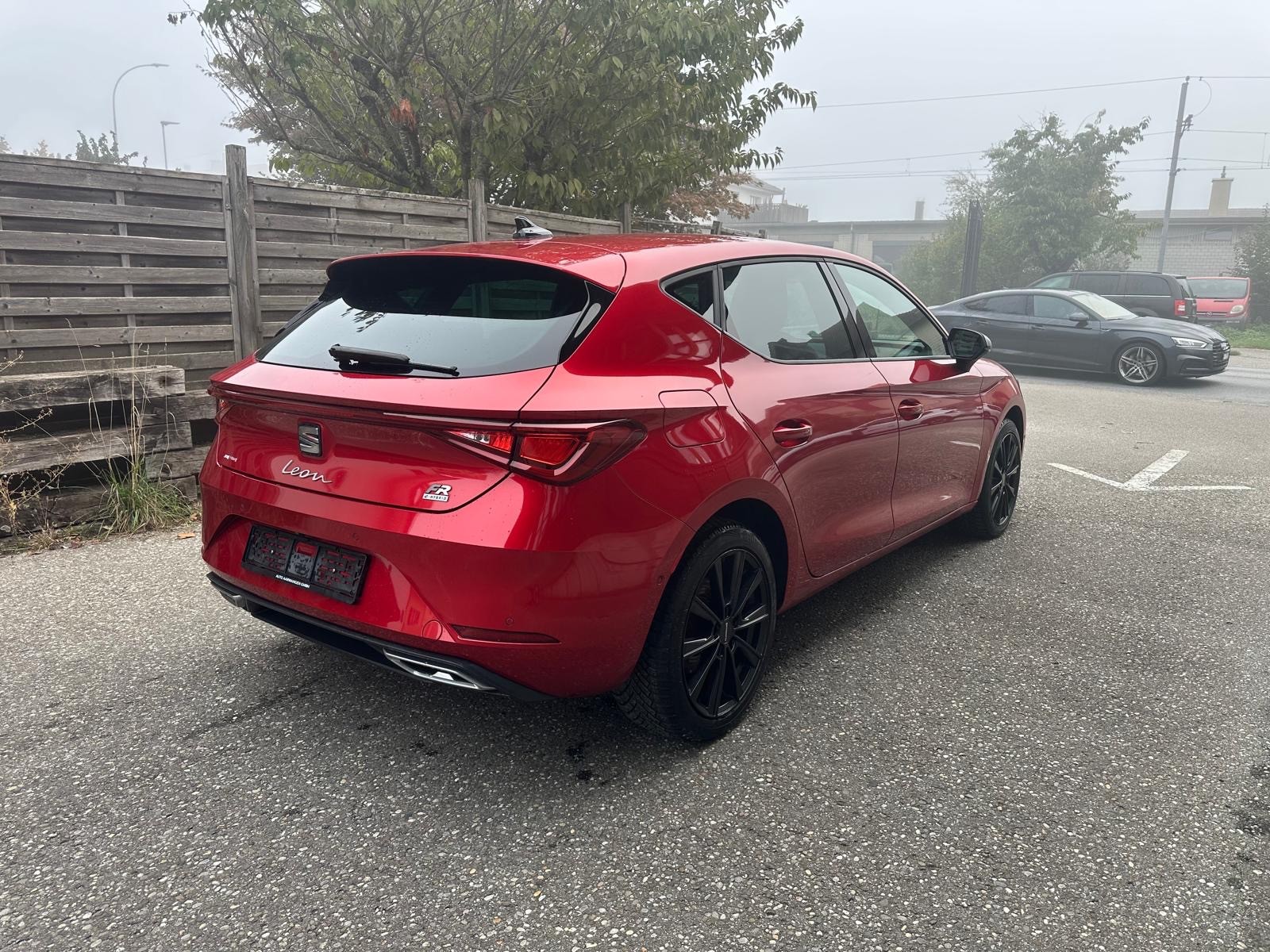SEAT Leon 1.4 eHybrid pHEV DSG FR-image-3