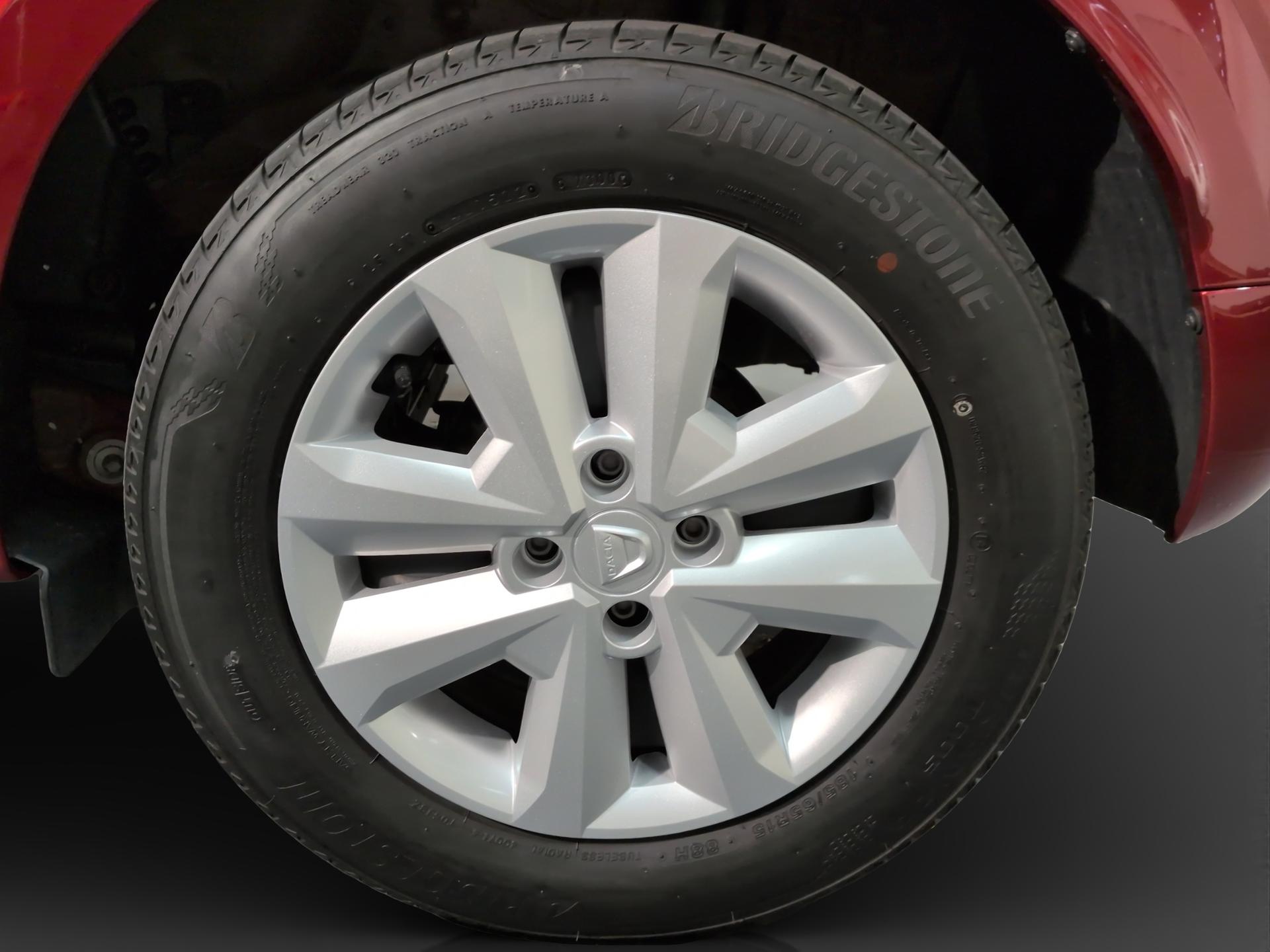 DACIA Sandero TCe 90 Comfort-image-24