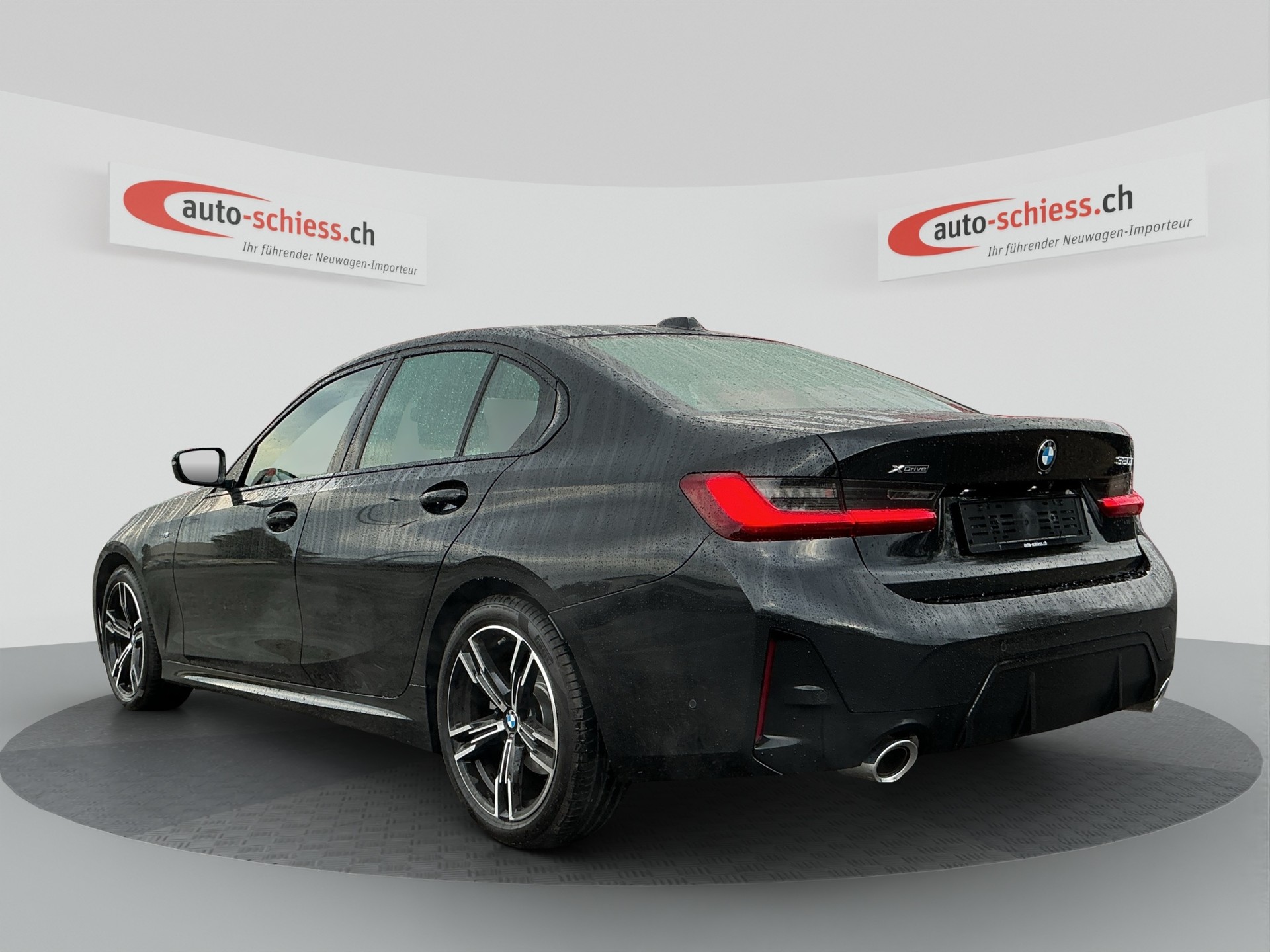 BMW 320i xDrive Steptronic M Sport Shadow Line-image-2