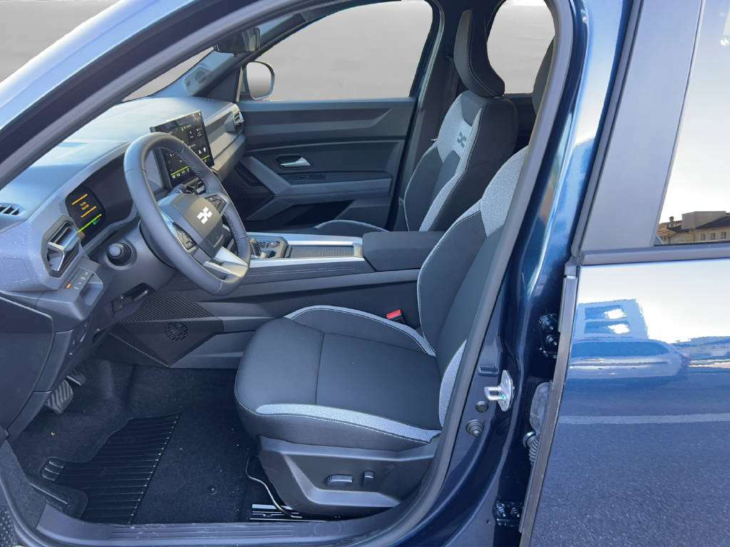 DACIA Bigster 1.8 Hybrid Journey-image-3