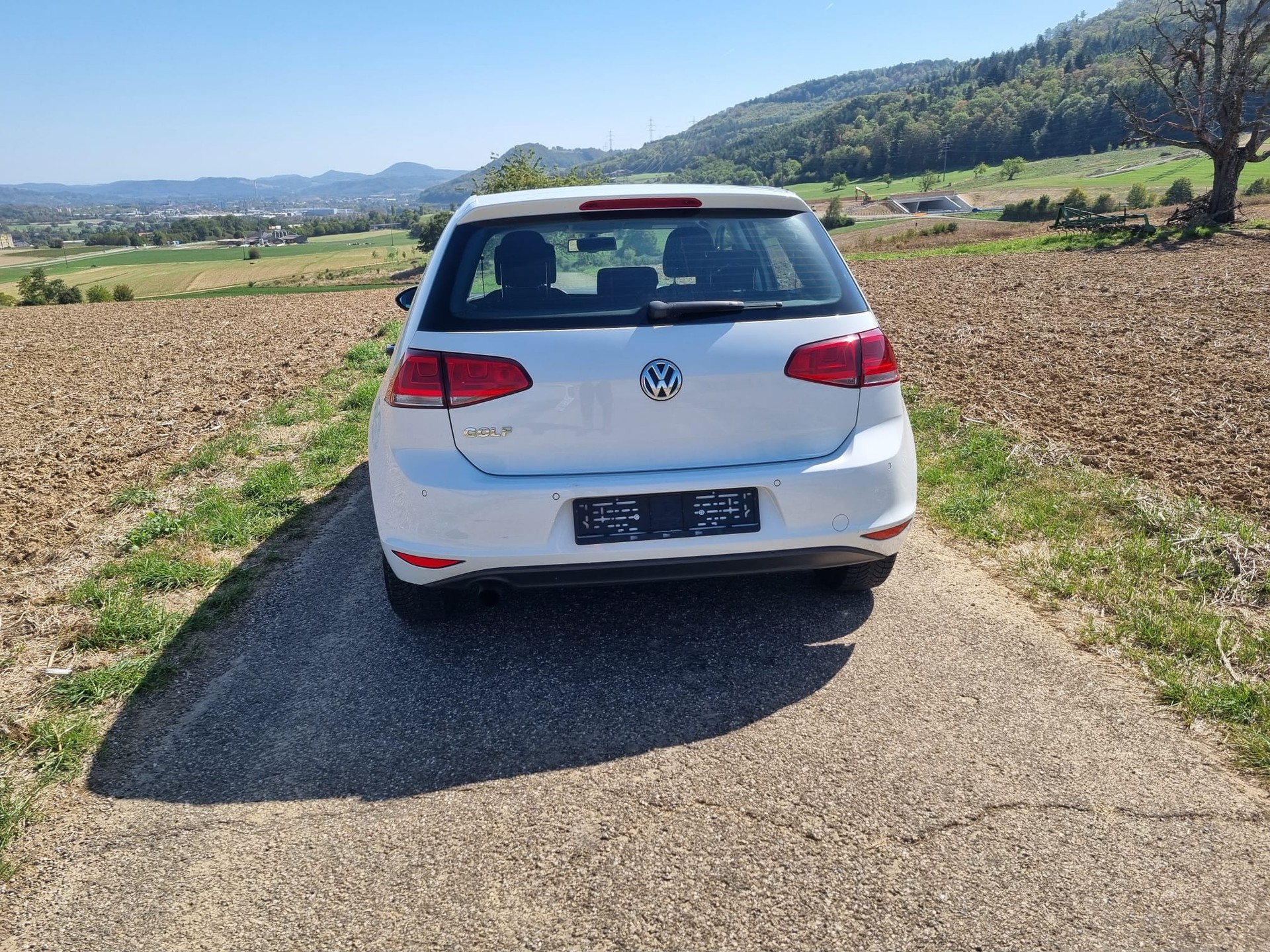 VW Golf 1.2 TSI Trendline-image-2