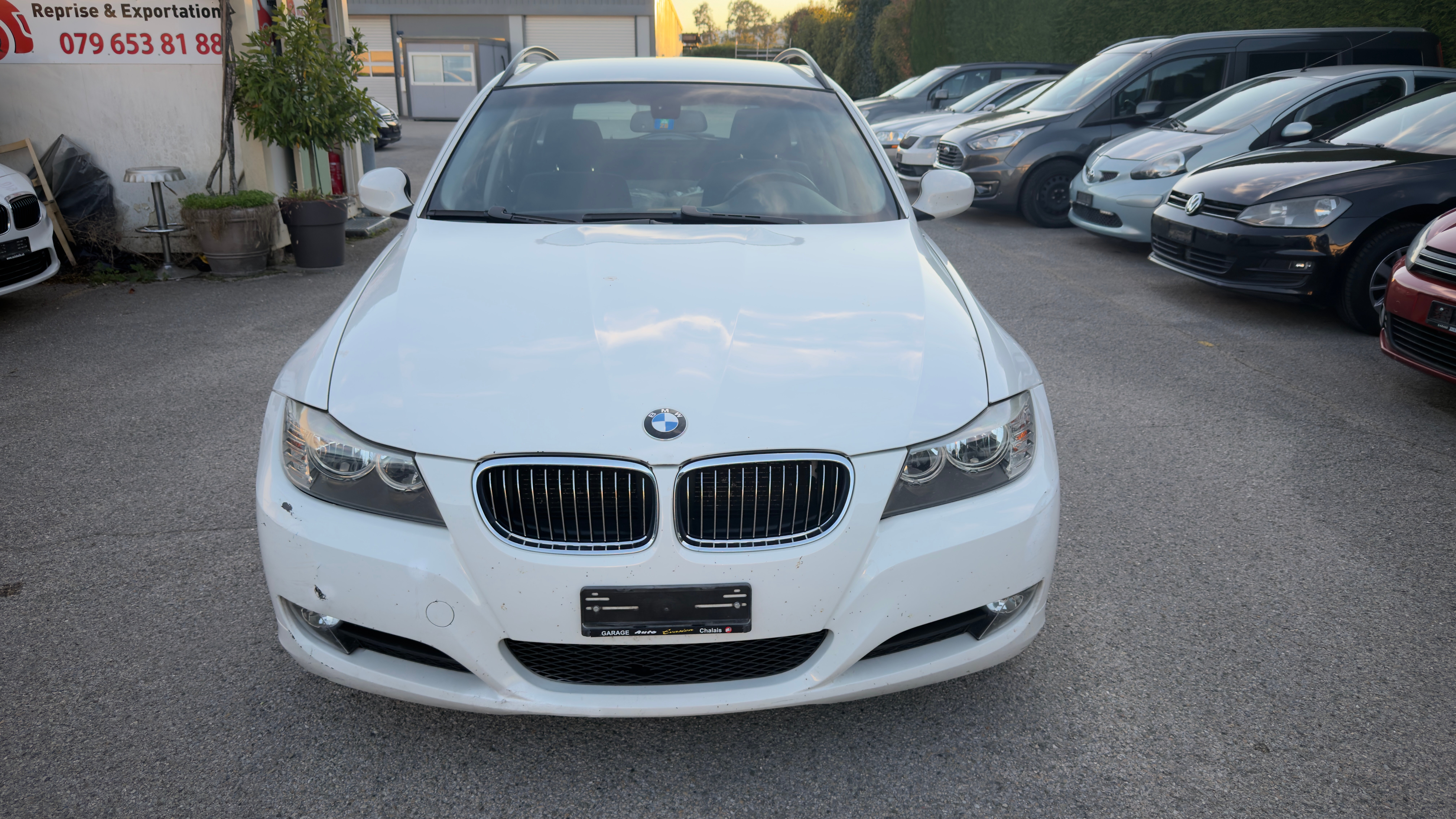 Car photo