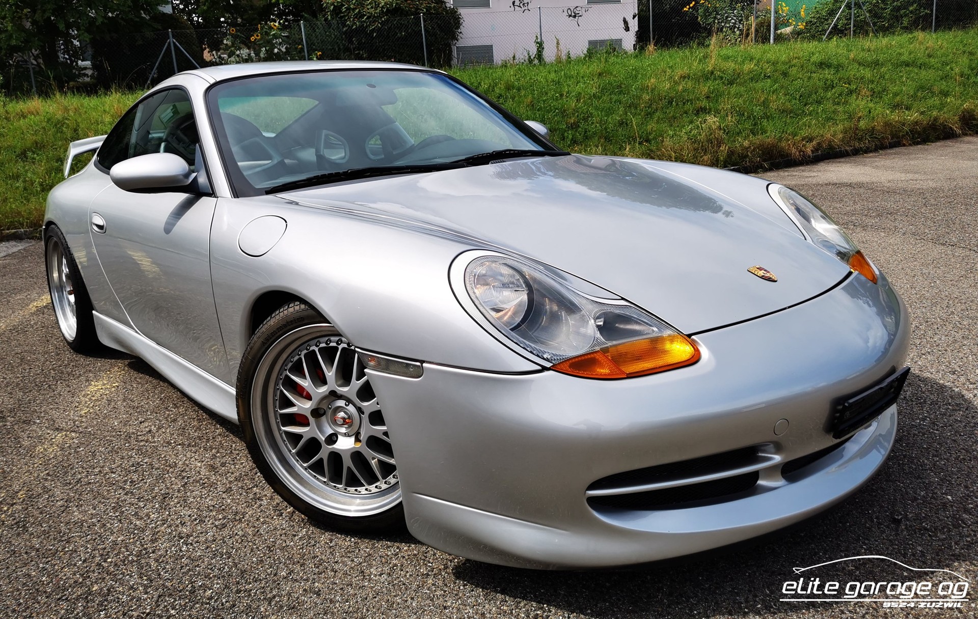 PORSCHE 911 GT3-image-2