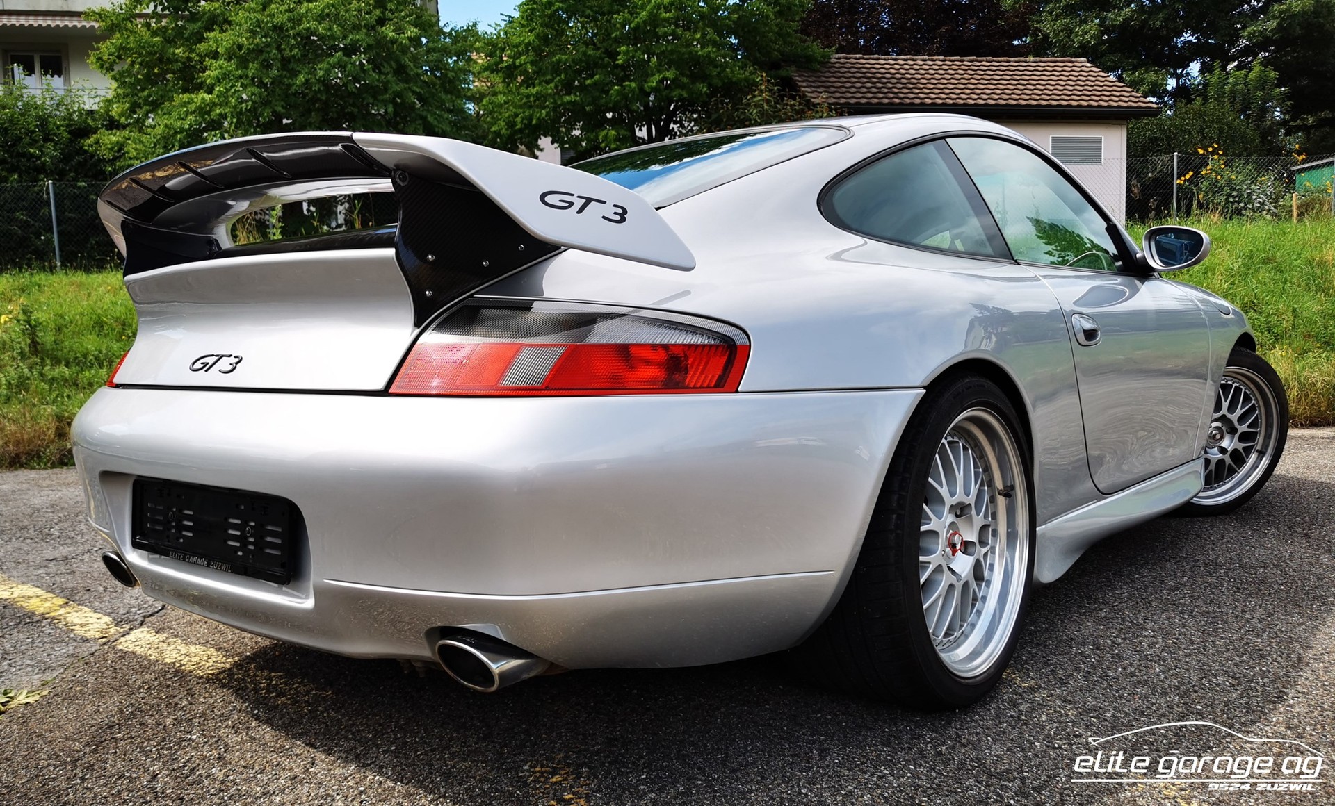 PORSCHE 911 GT3-image-8