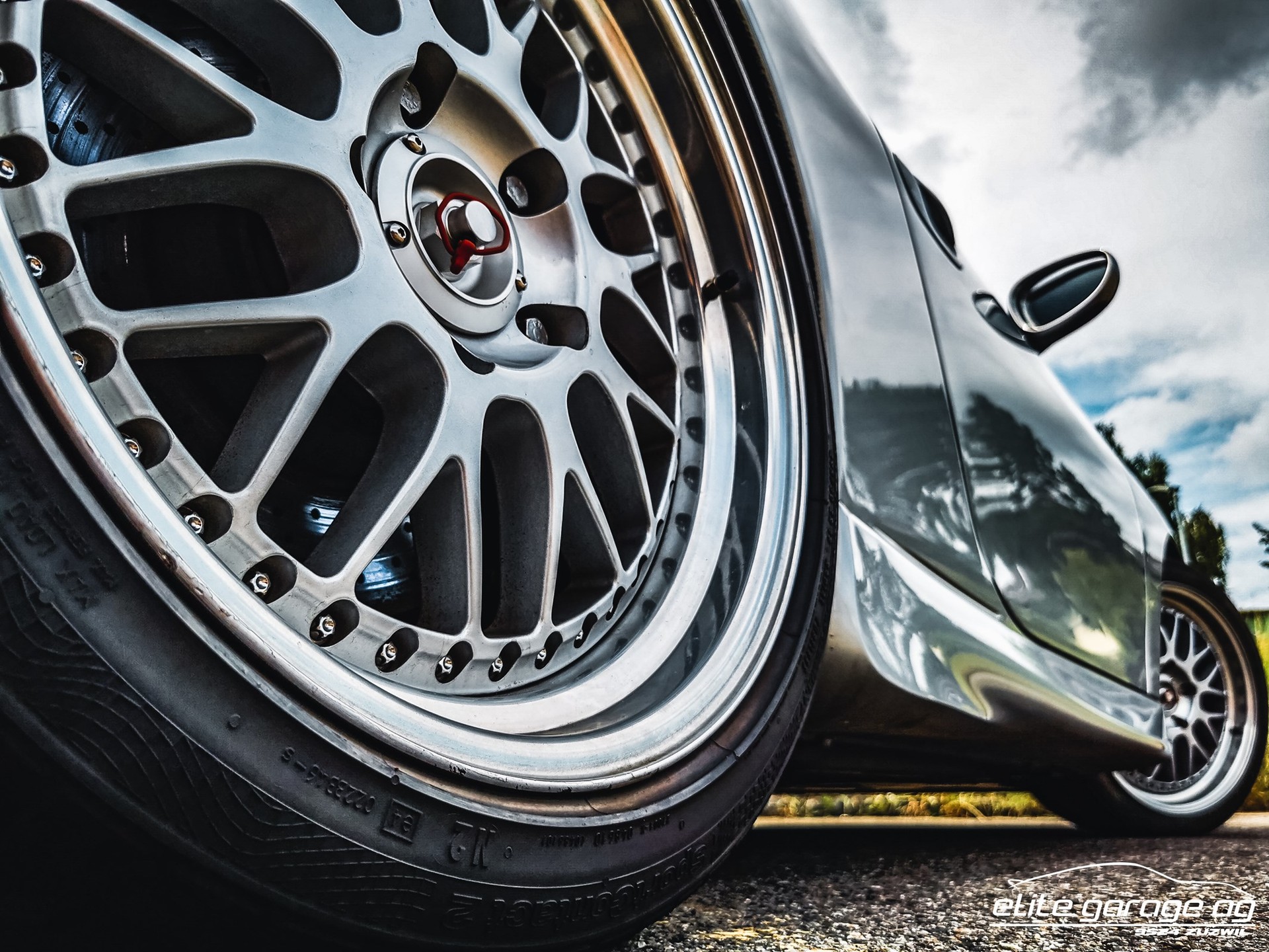 PORSCHE 911 GT3-image-9