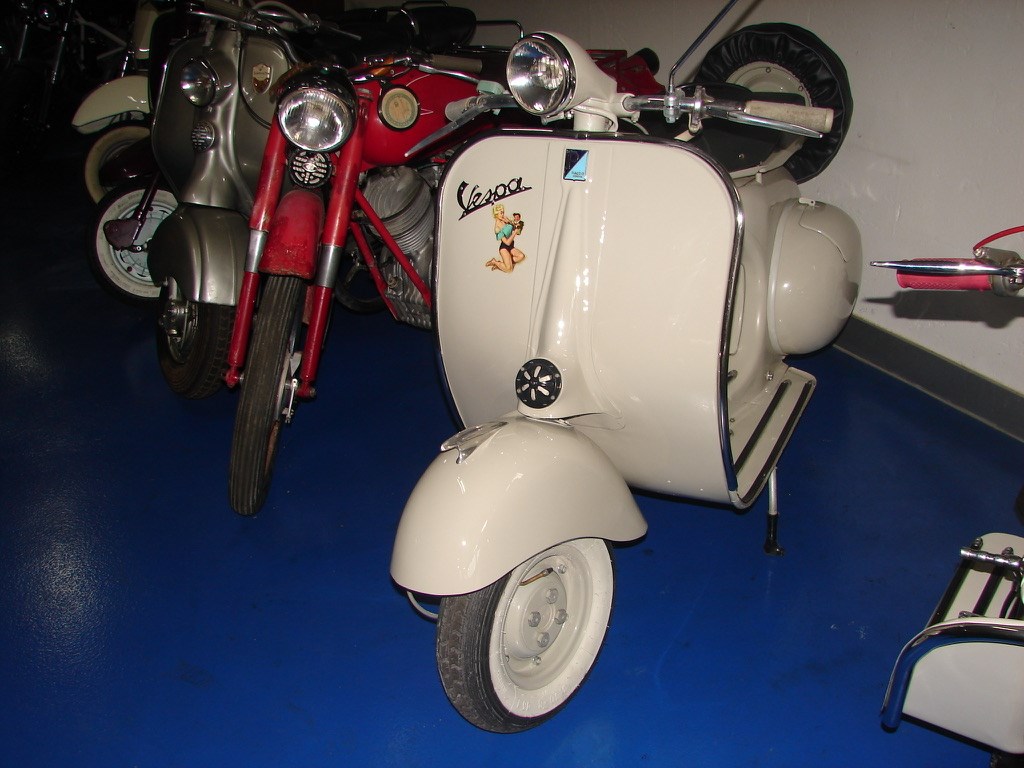 PIAGGIO Vespa Struzzo-image-1