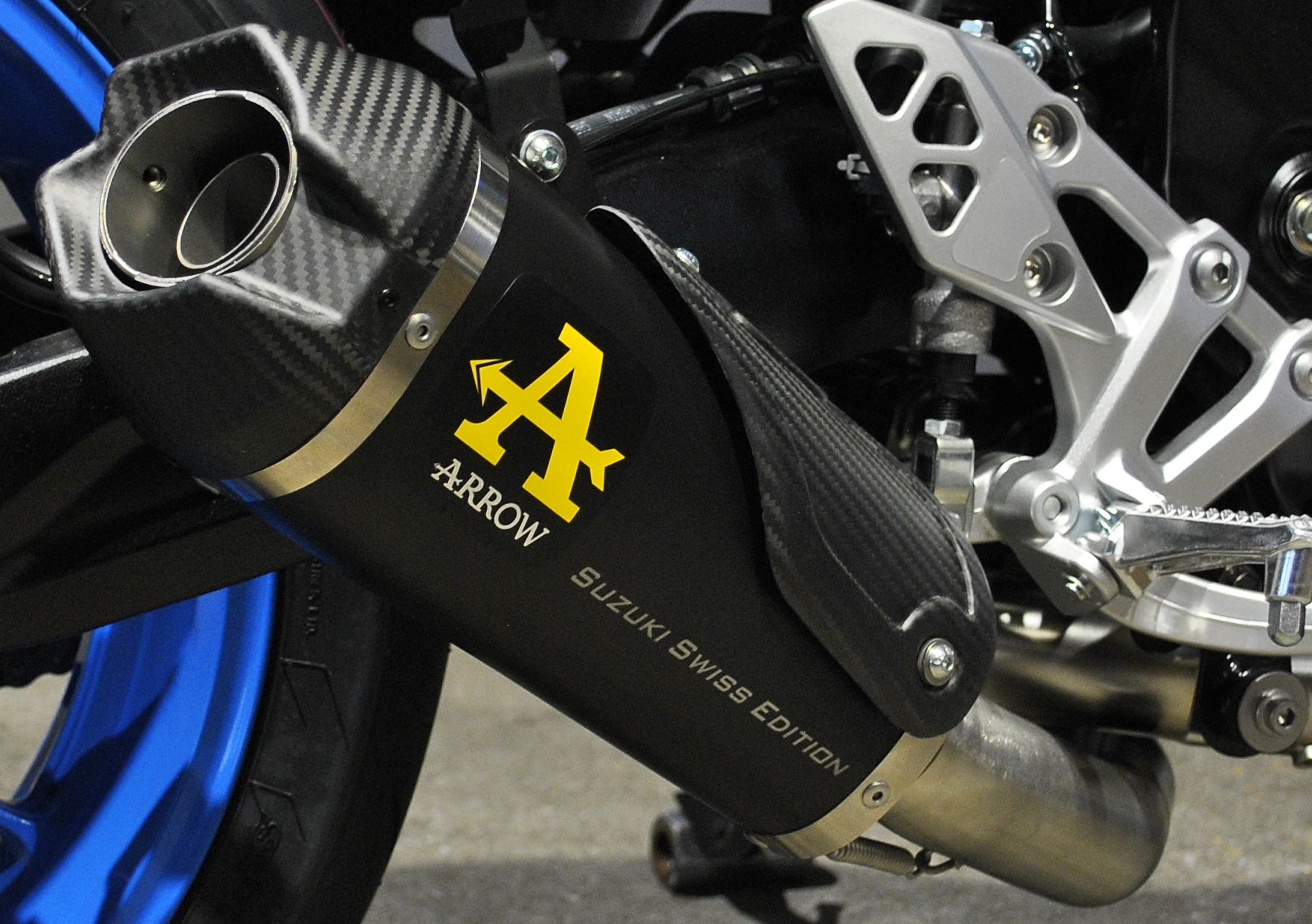 SUZUKI GSX 8 S-image-5