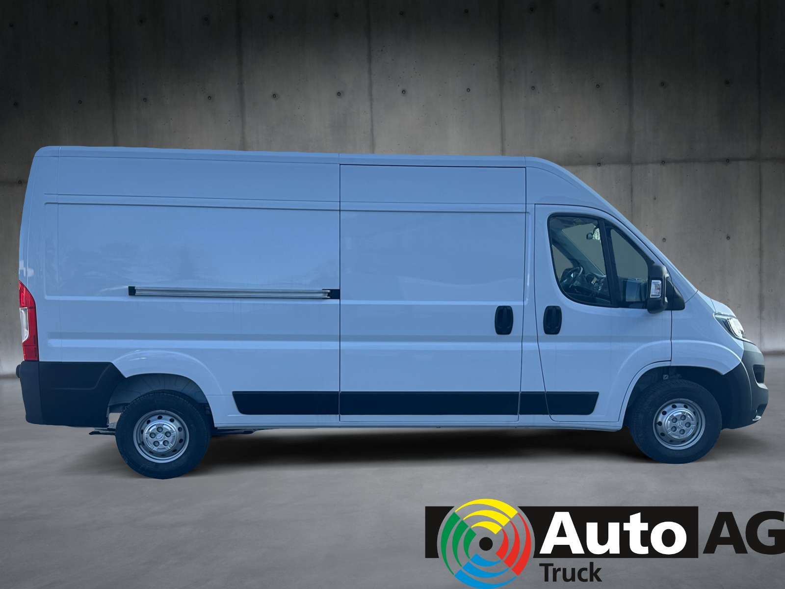 CITROEN Jumper 33 2.2 BlueHDi 140 L3H2-image-4