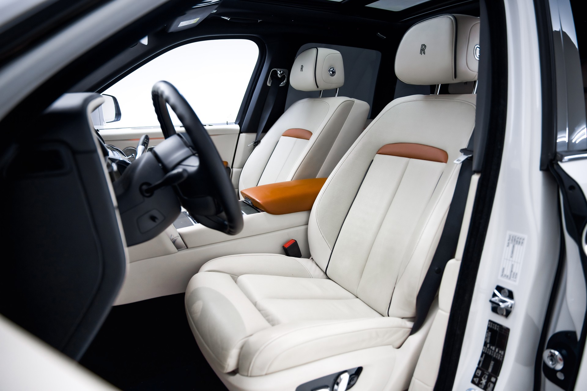 ROLLS-ROYCE Cullinan 6.7 V12-image-22