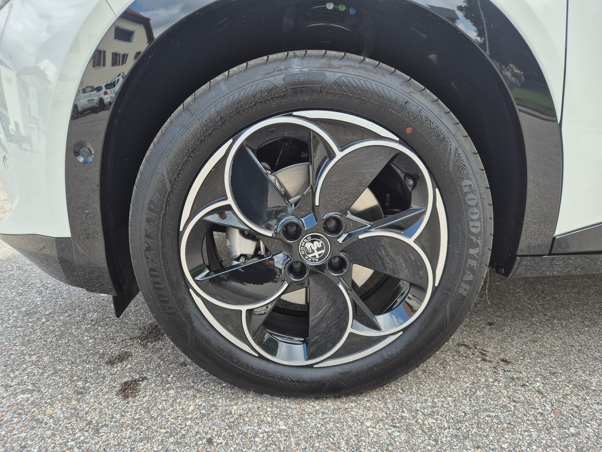 ALFA ROMEO Junior 1.2 48V Hybrid Q4-image-8