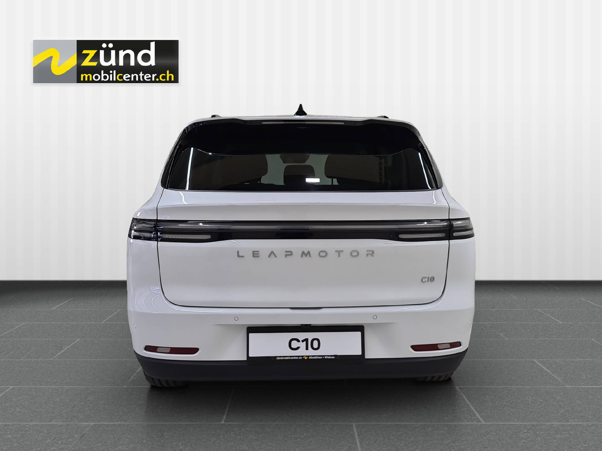 LEAPMOTOR C10 EV AWD 598 PS-image-3
