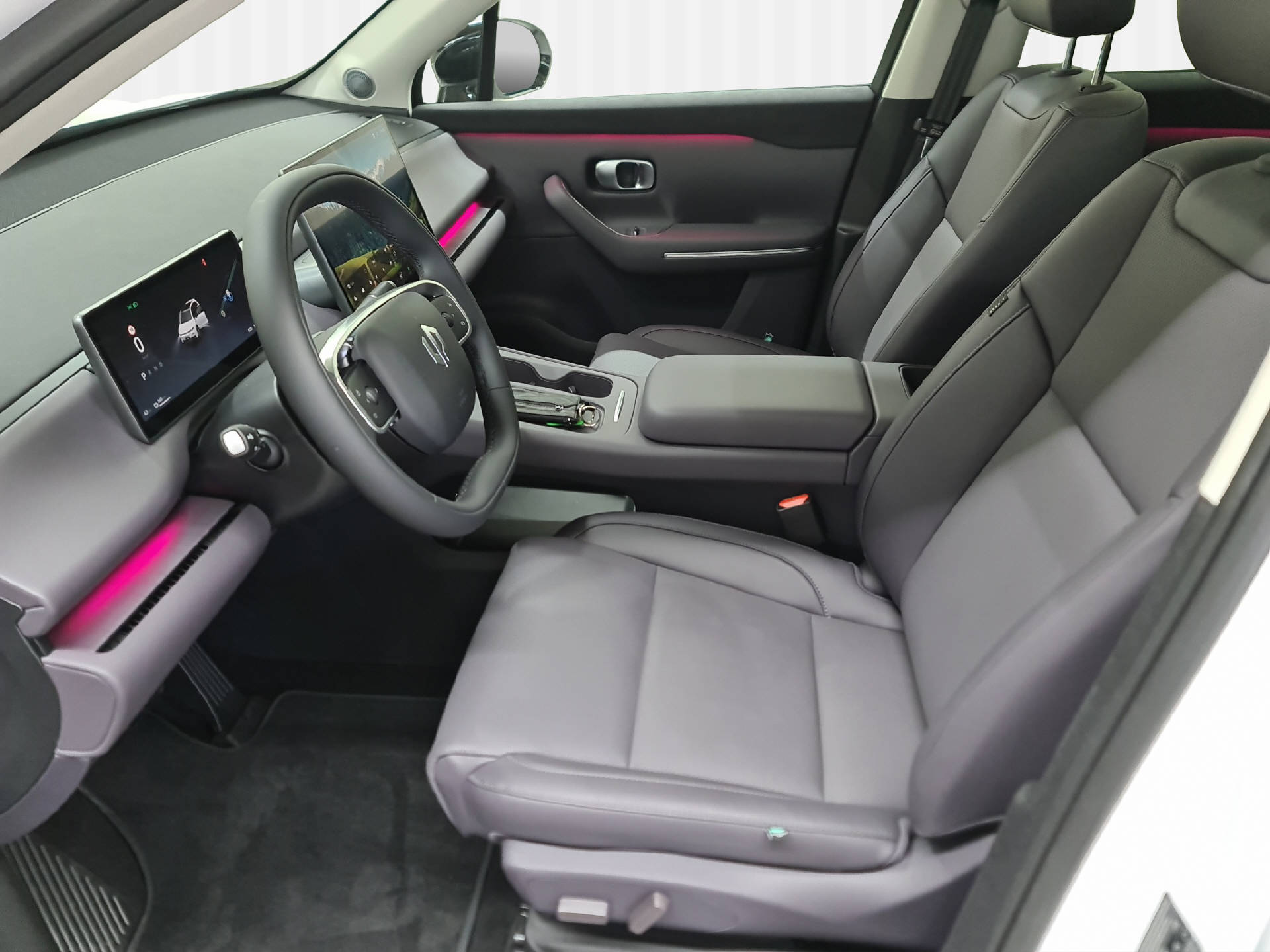LEAPMOTOR C10 EV AWD 598 PS-image-5