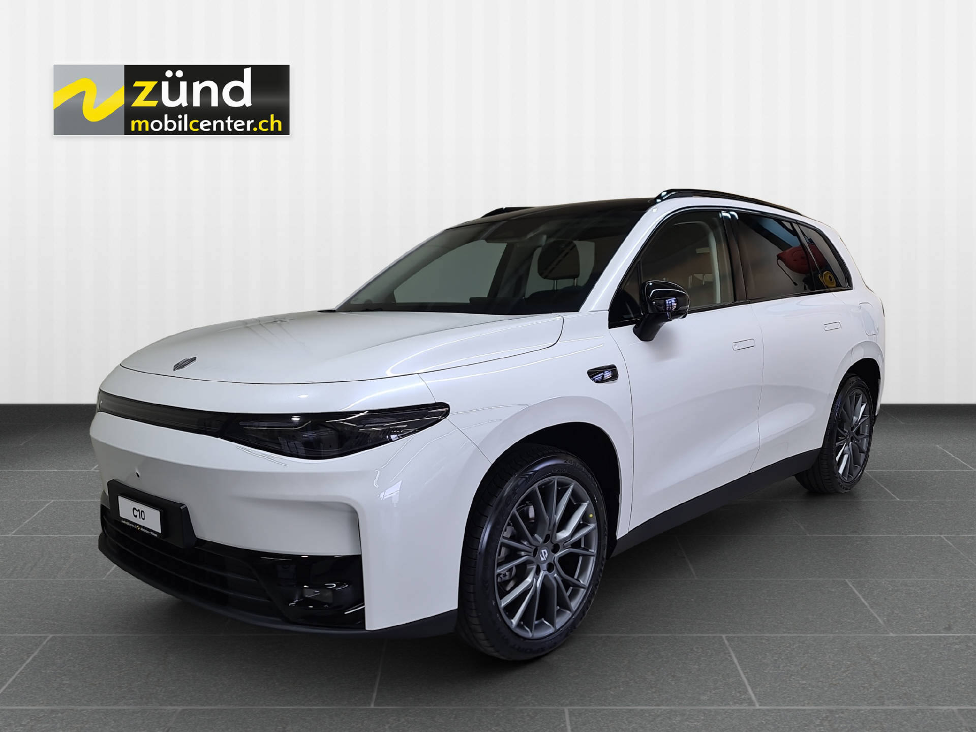 LEAPMOTOR C10 EV AWD 598 PS-image-0