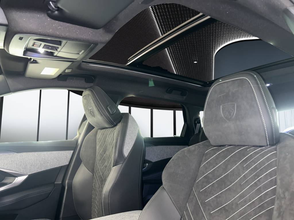 PEUGEOT 5008 145 Hybrid e-DCS6 GT-image-9