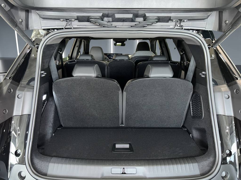PEUGEOT 5008 145 Hybrid e-DCS6 GT-image-11