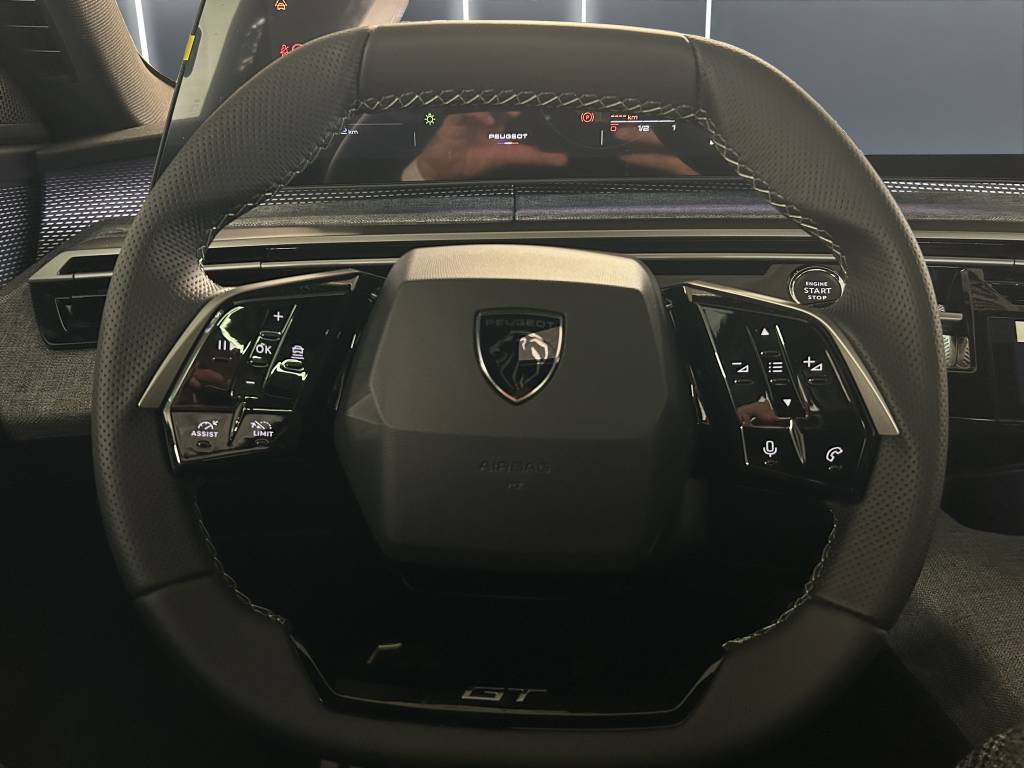 PEUGEOT 5008 145 Hybrid e-DCS6 GT-image-14