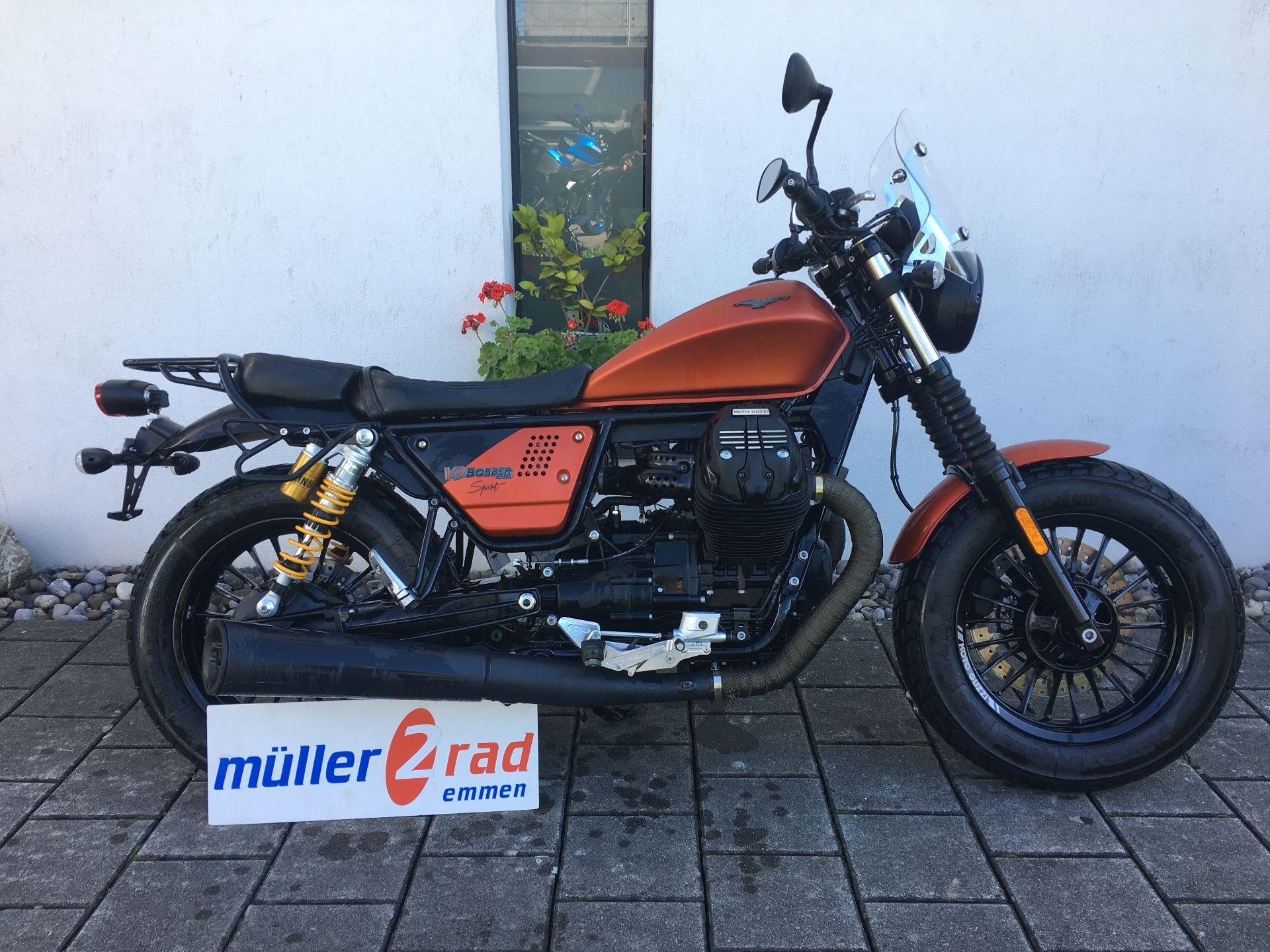 MOTO GUZZI V9 Bobber Sport-showroom-element-1