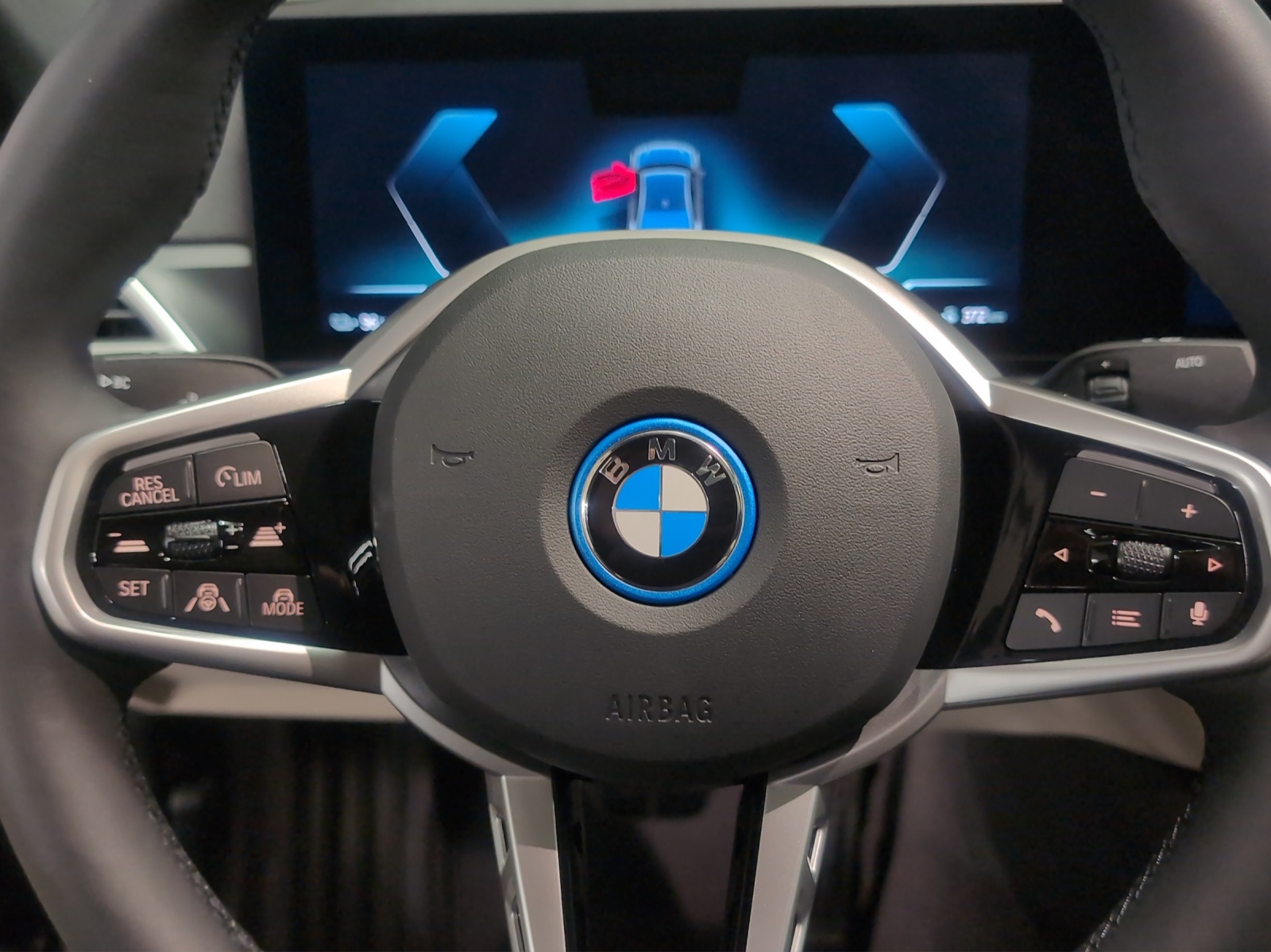 BMW i4 xDrive 40 M Sport Pro-image-9