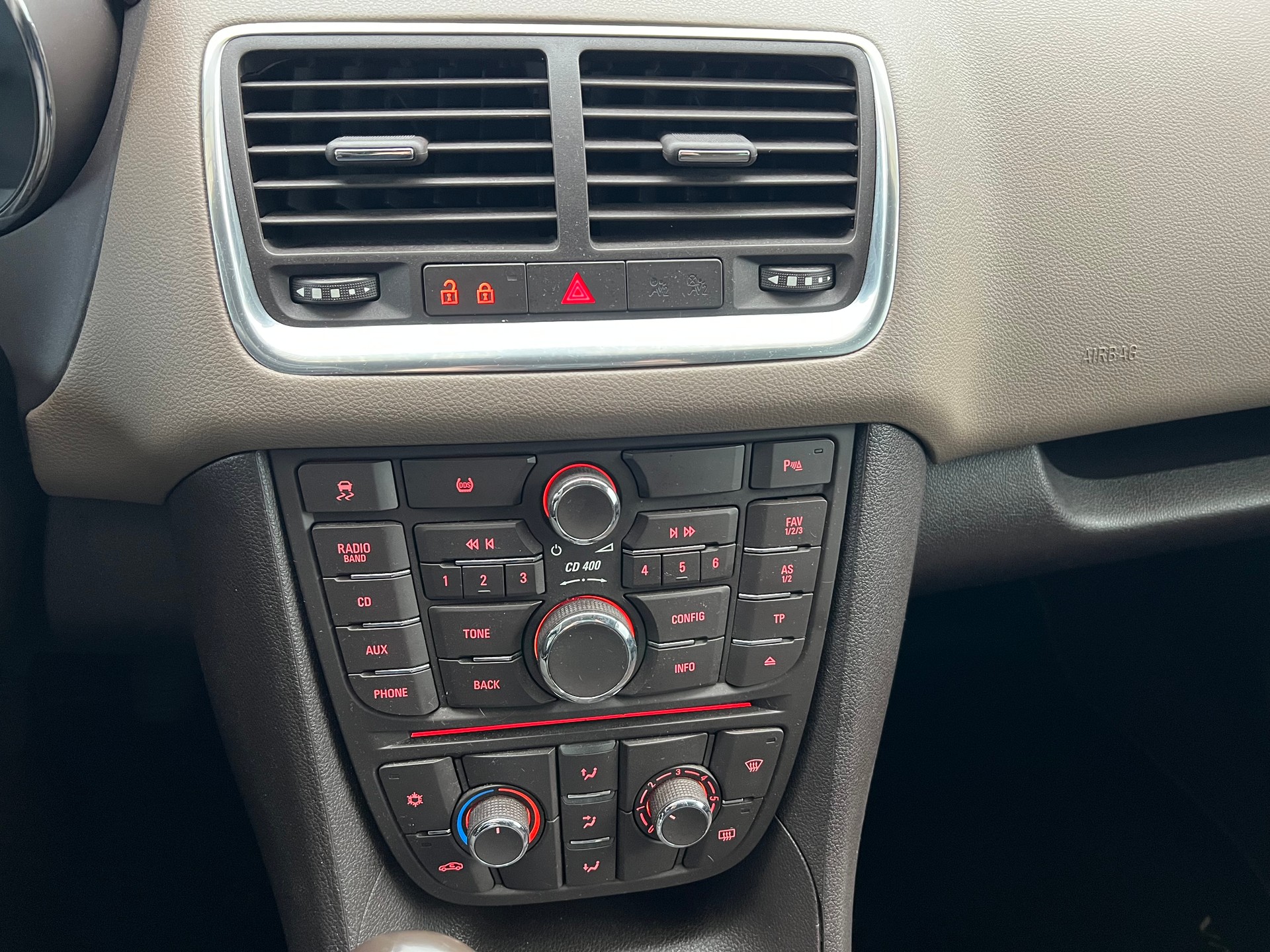 OPEL Meriva 1.4 Turbo Enjoy-image-3