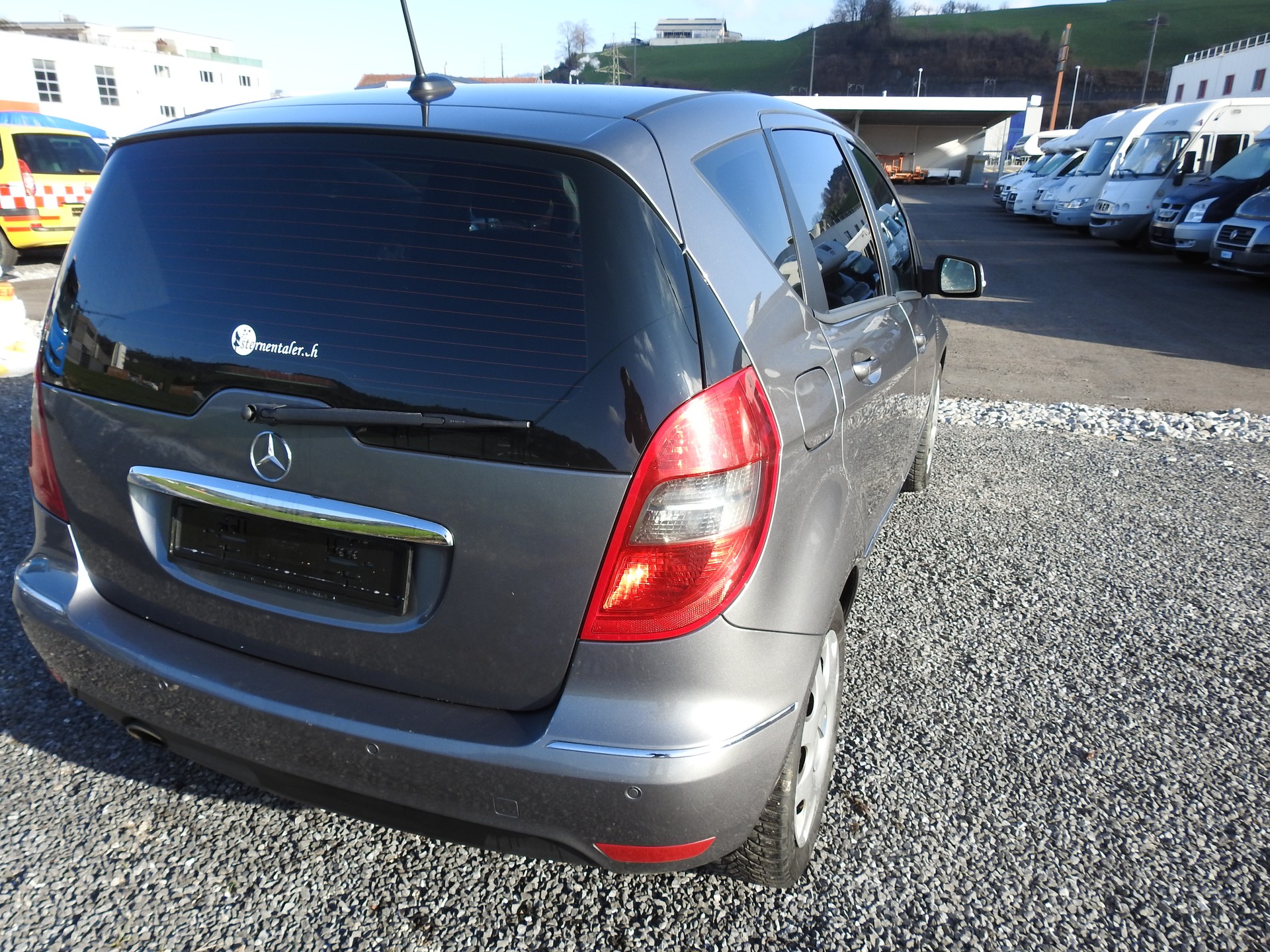 MERCEDES-BENZ A 180 Avantgarde Selection Autotronic-image-5