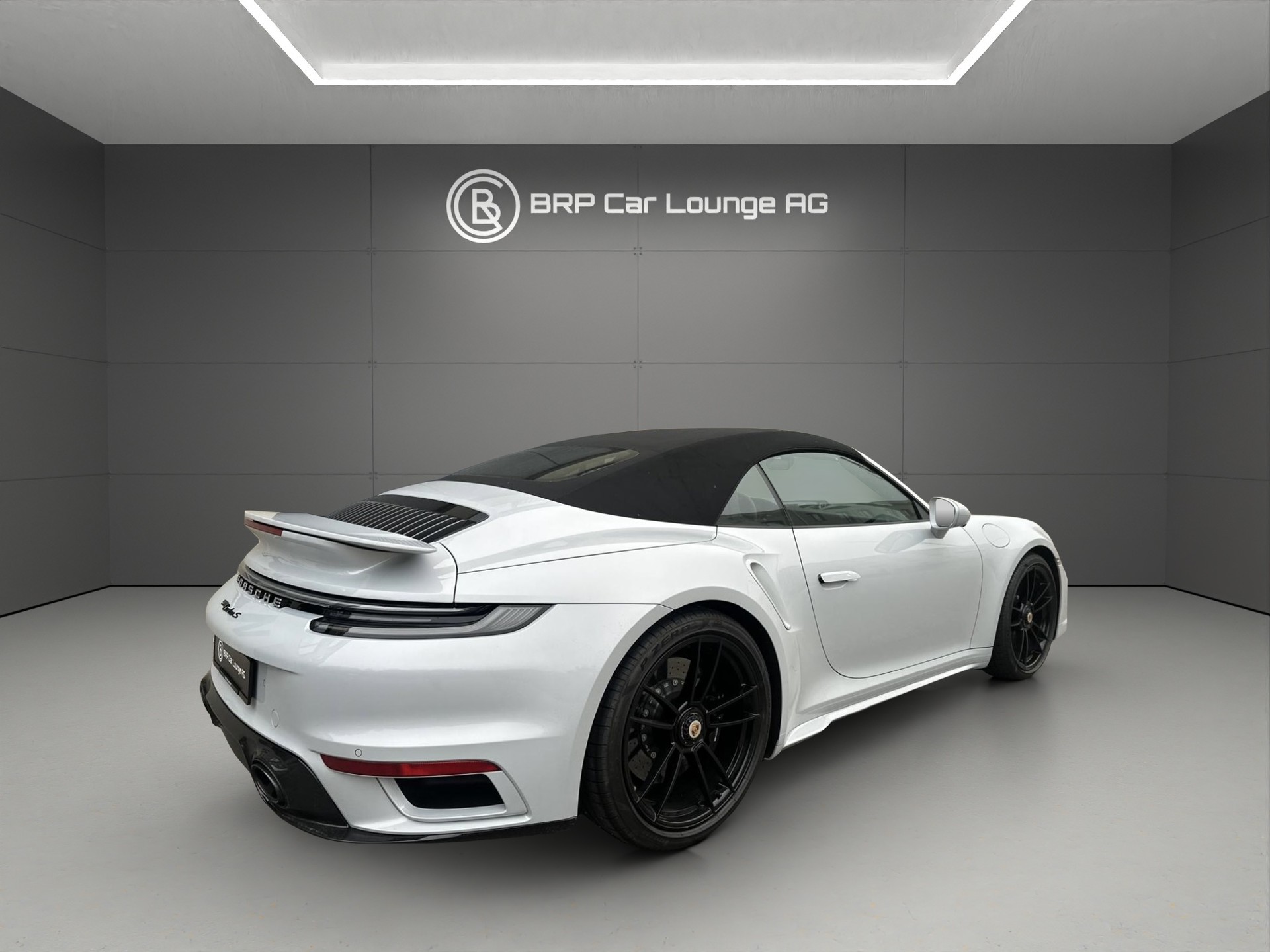 PORSCHE 911 Turbo S Cabriolet PDK-image-4