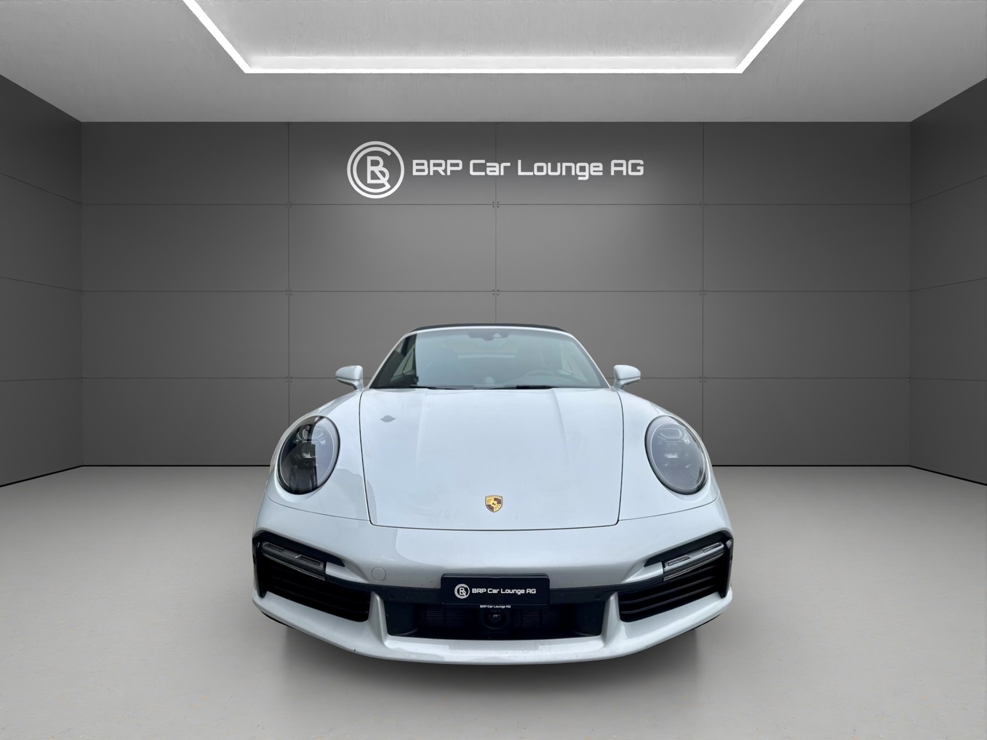 PORSCHE 911 Turbo S Cabriolet PDK-image-7