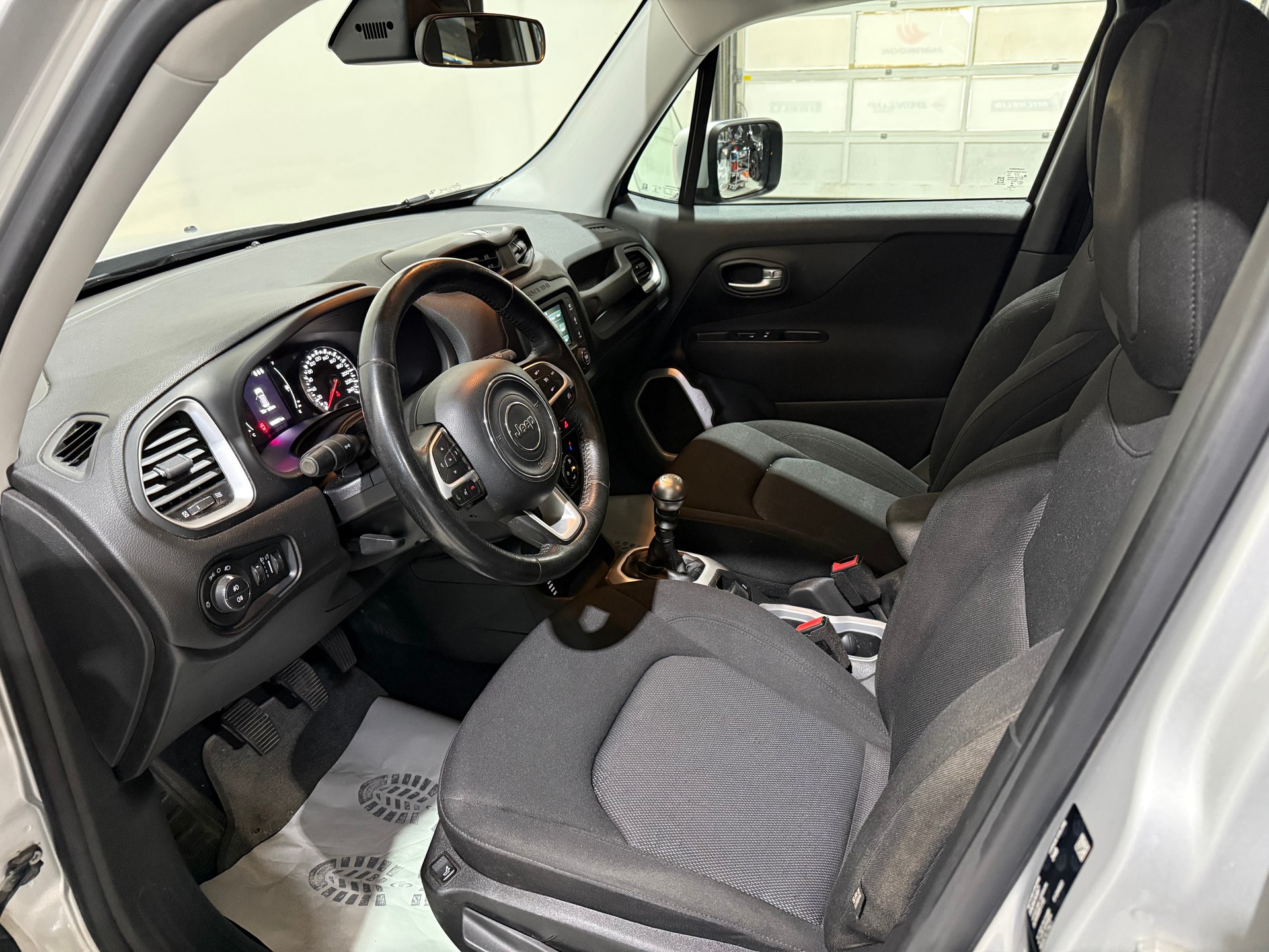 JEEP Renegade 2.0 CRD Longtitude Swiss Edition AWD-image-12