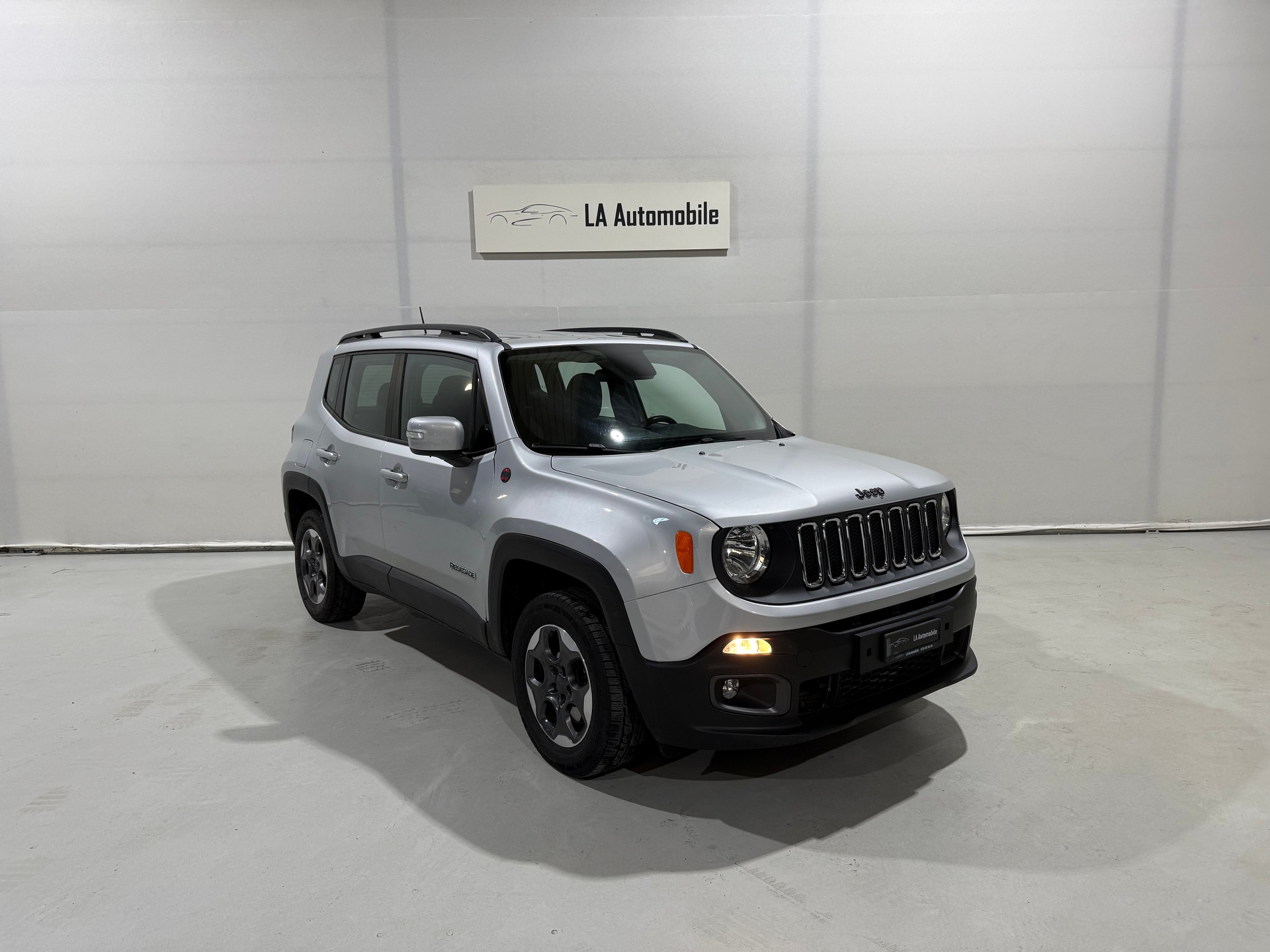 JEEP Renegade 2.0 CRD Longtitude Swiss Edition AWD-image-4