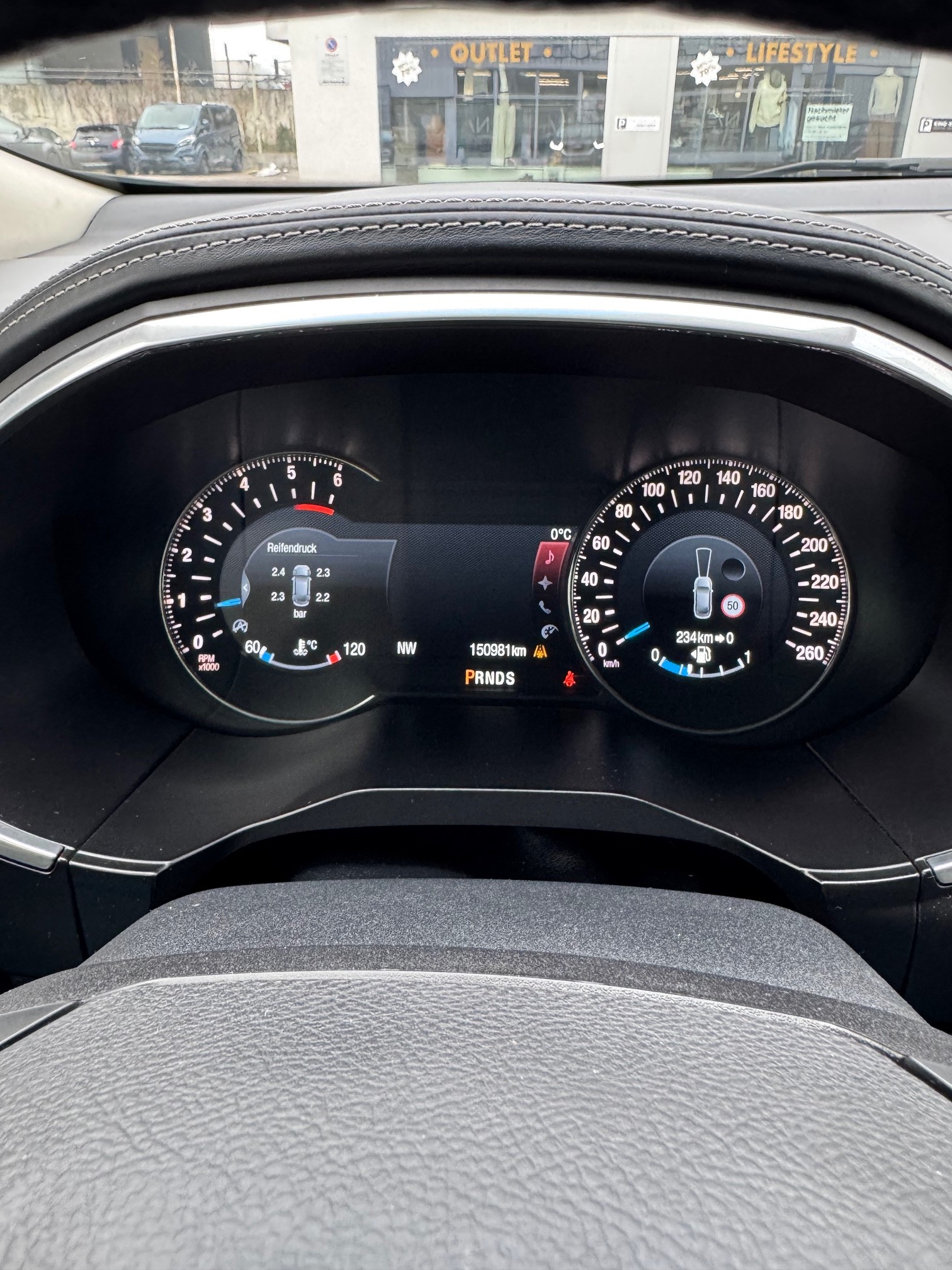 FORD Edge 2.0 TDCi Vignale 4WD PowerShift-image-8