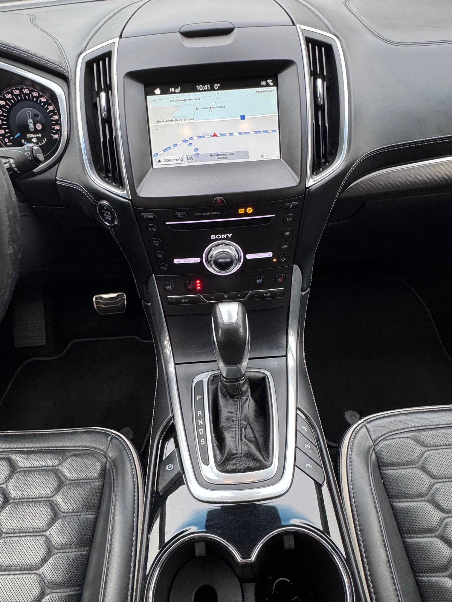 FORD Edge 2.0 TDCi Vignale 4WD PowerShift-image-12