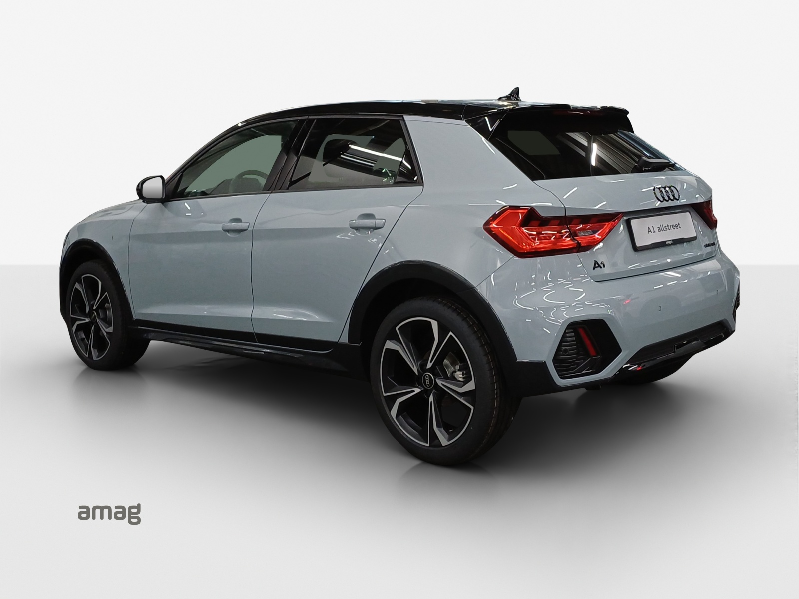 AUDI A1 allstreet 30 TFSI Attraction S-tronic-image-2