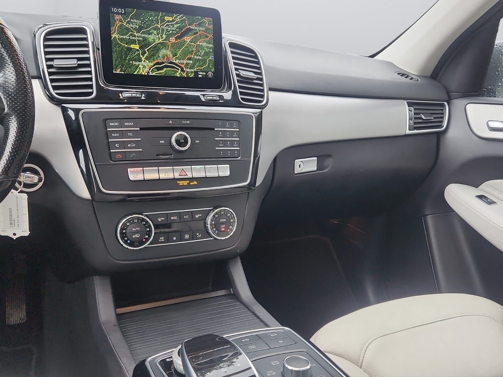 MERCEDES-BENZ GLE 350 d Executive 4Matic 9G-Tronic-image-15