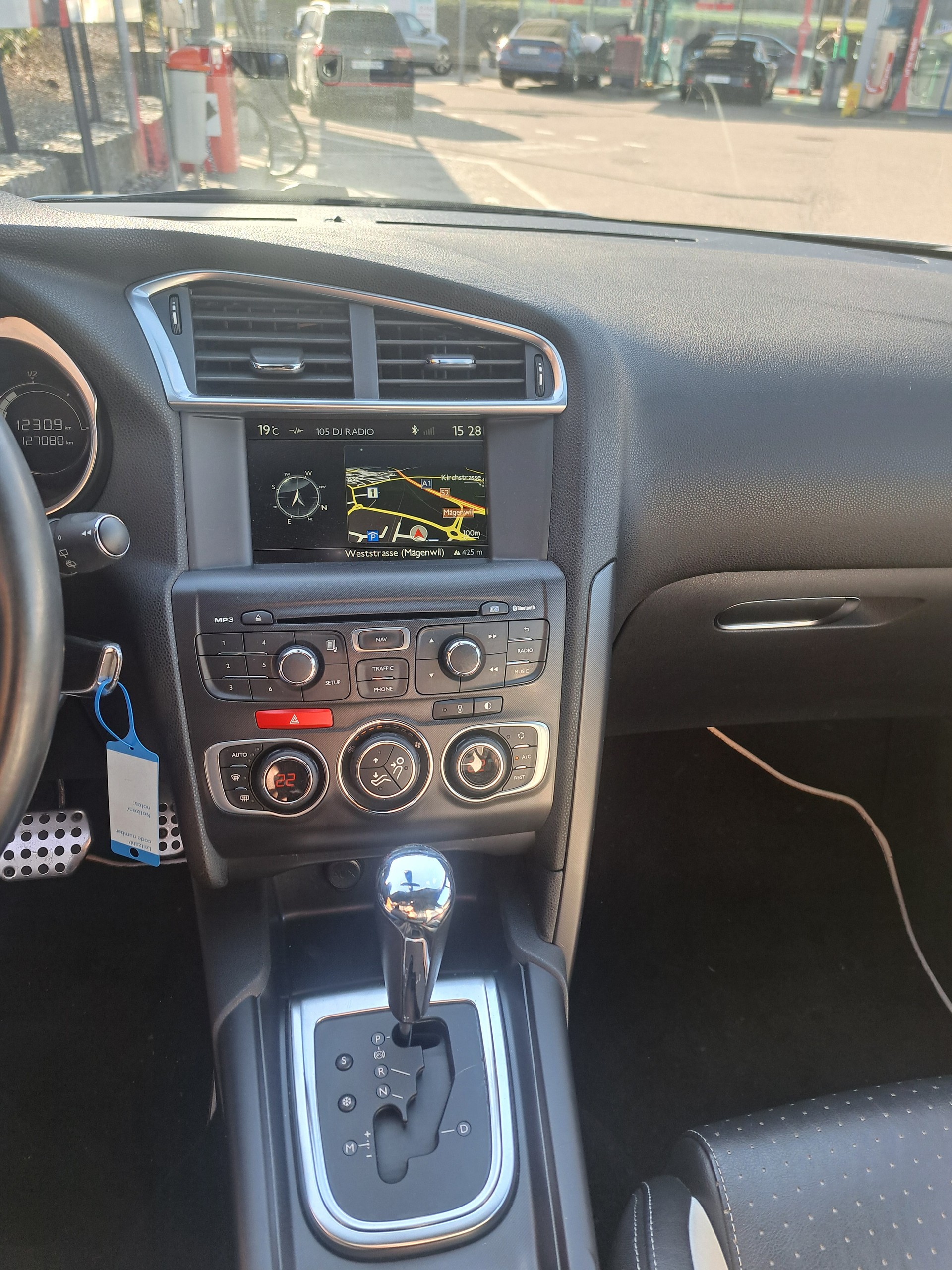 CITROEN C4 DS 4 2.0 HDi Paris rendez-vous Automatic-image-5