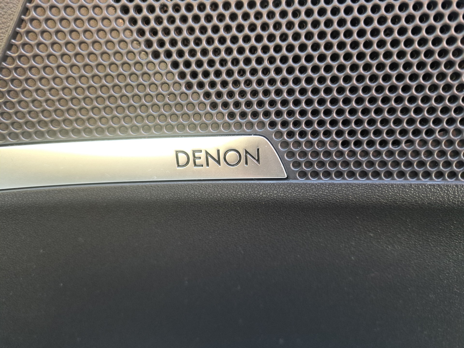 CITROEN C4 DS 4 2.0 HDi Paris rendez-vous Automatic-image-10