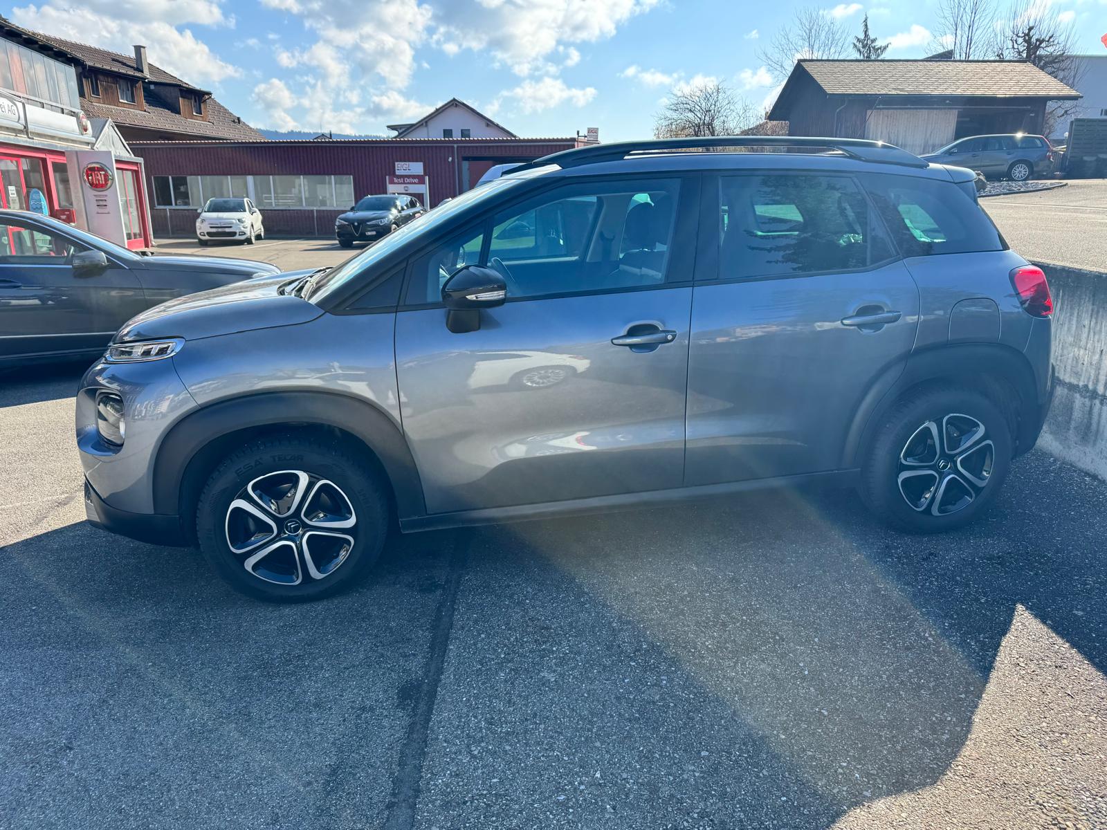 CITROEN C3 Aircross 1.2i PureTech Shine EAT-image-4