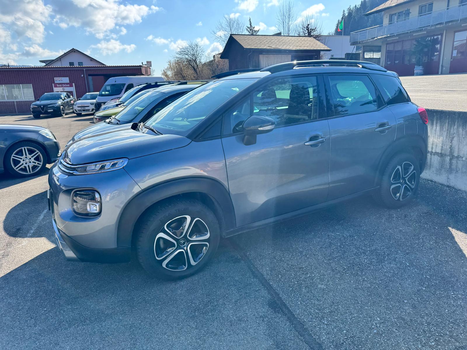 CITROEN C3 Aircross 1.2i PureTech Shine EAT-image-5