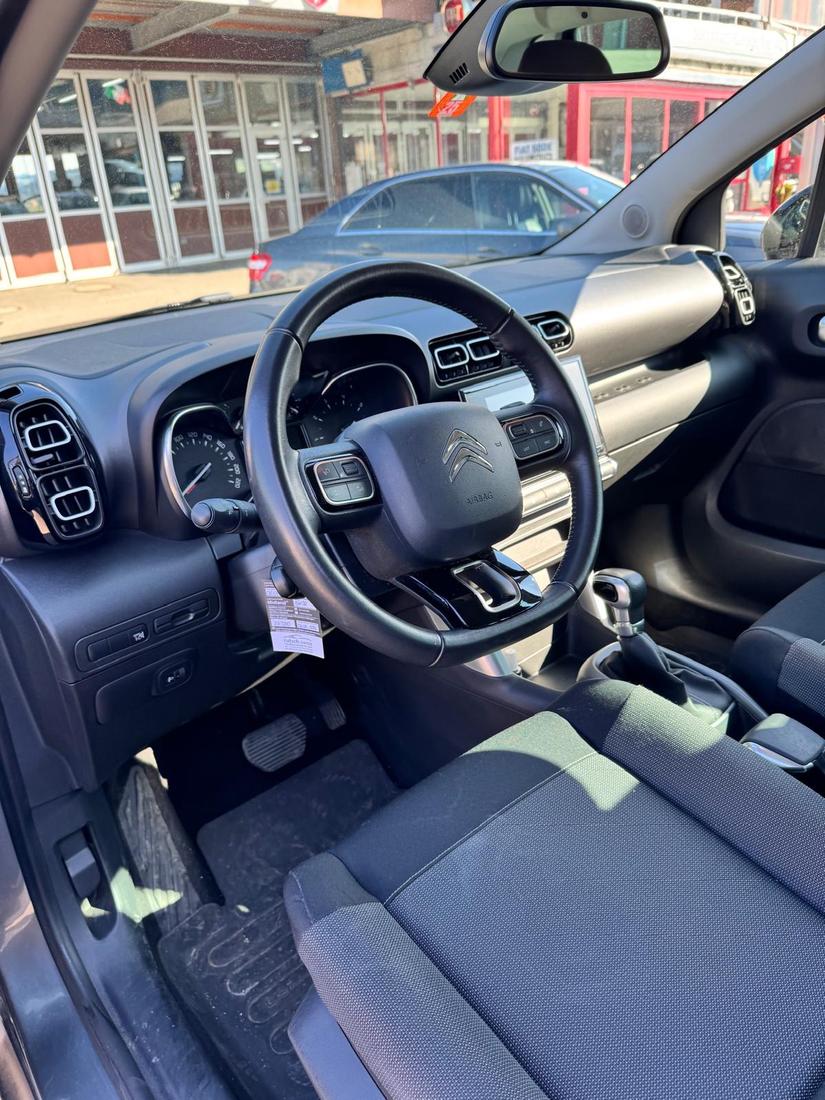 CITROEN C3 Aircross 1.2i PureTech Shine EAT-image-15