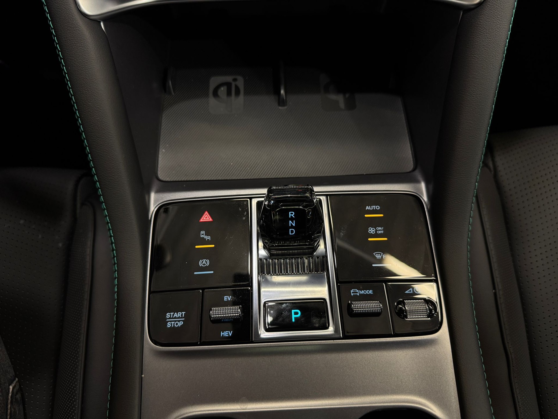 BYD Seal U DM-i Design AWD-image-11