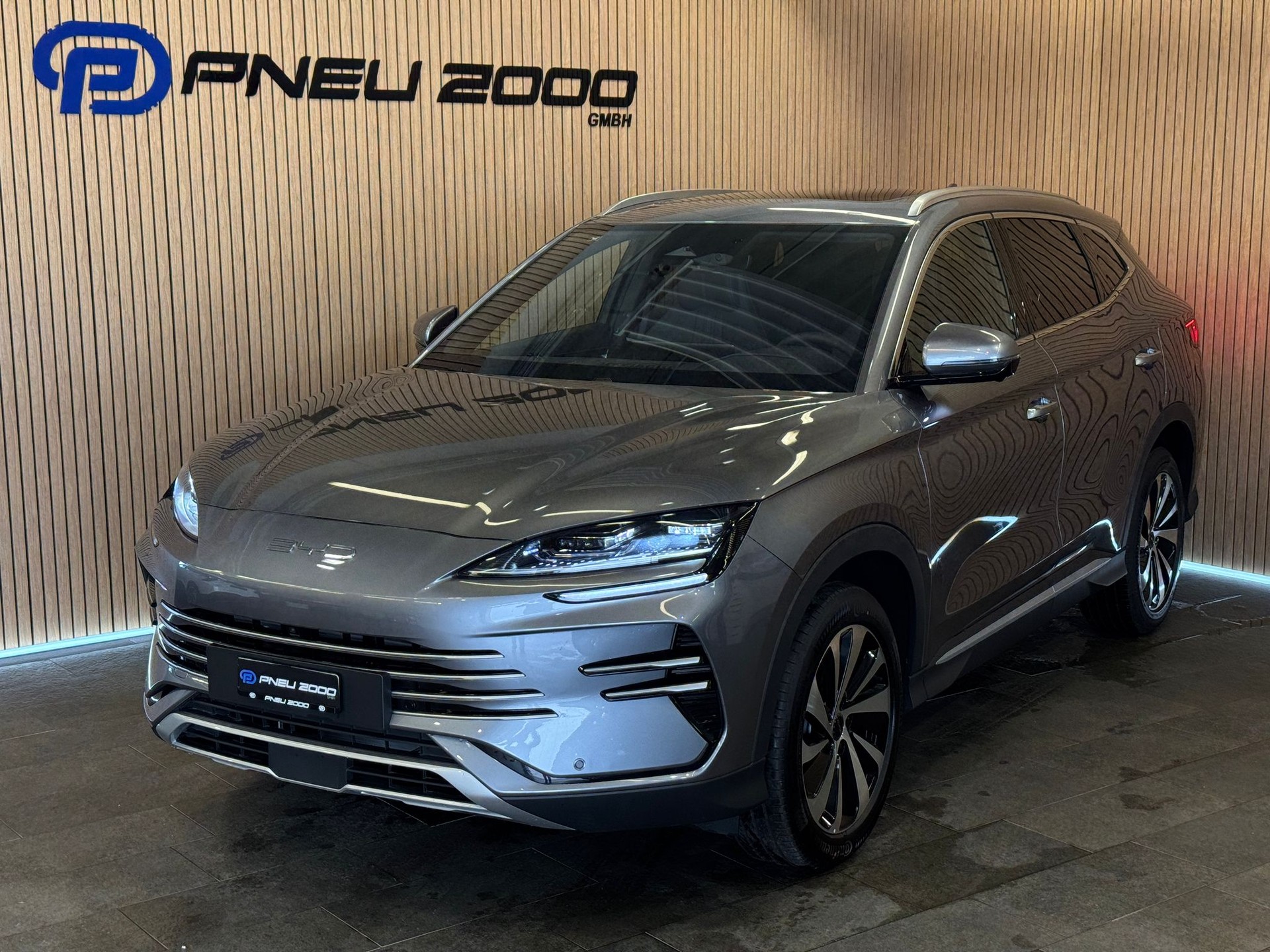 BYD Seal U DM-i Design AWD-image-0