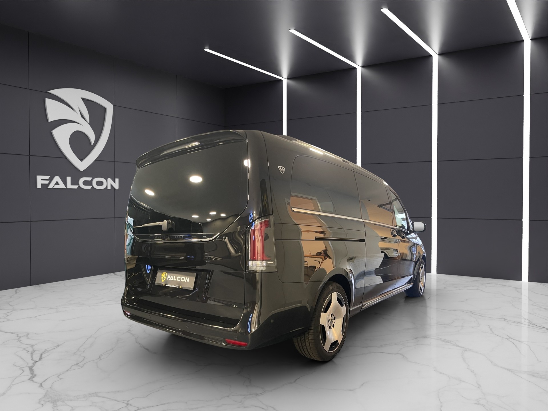MERCEDES-BENZ V 300 d Extra-Lang 4matic Exclusive FALCON LOCARNO V.I.P-image-4