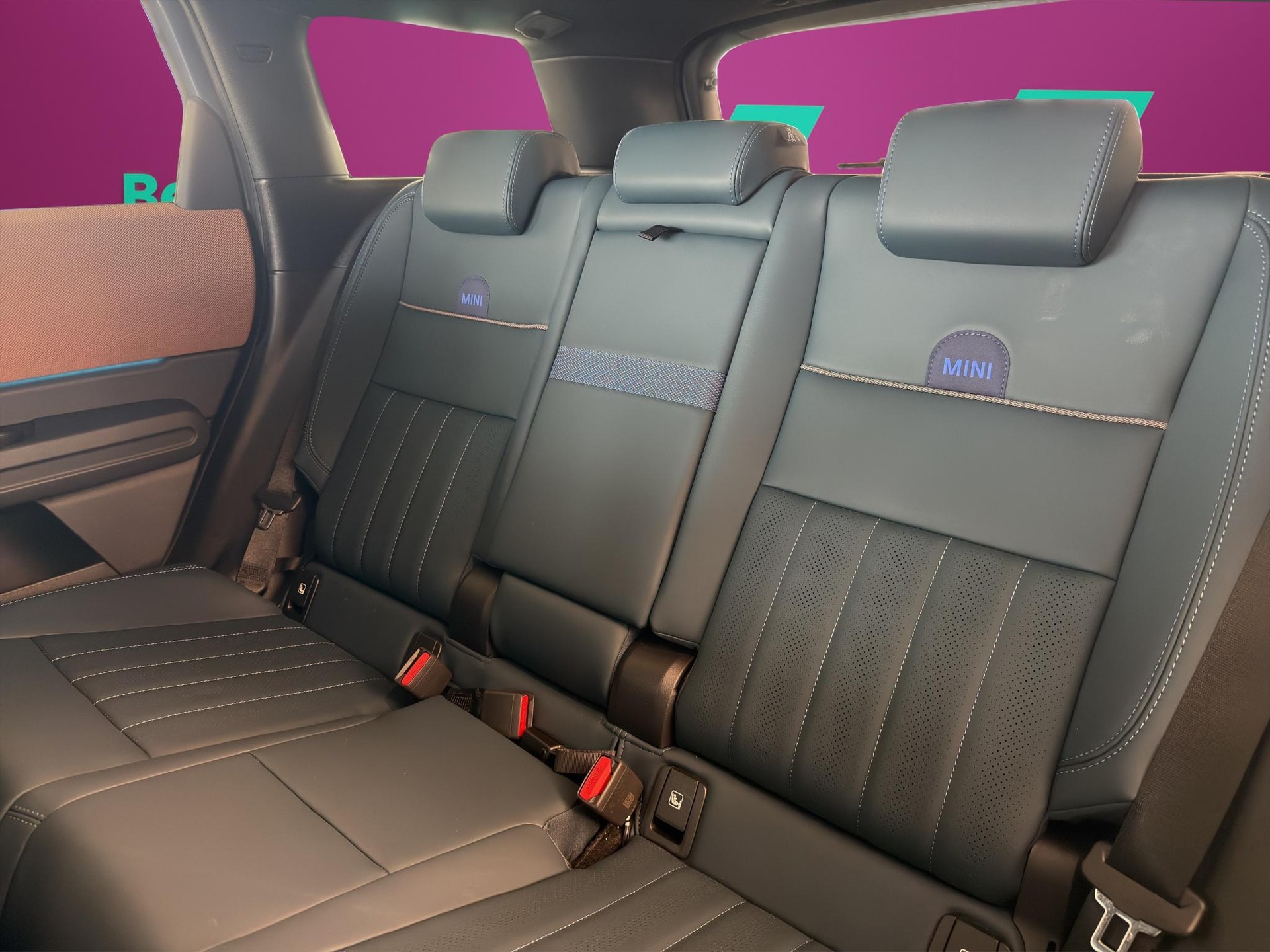 MINI Countryman E Favoured Trim-image-11