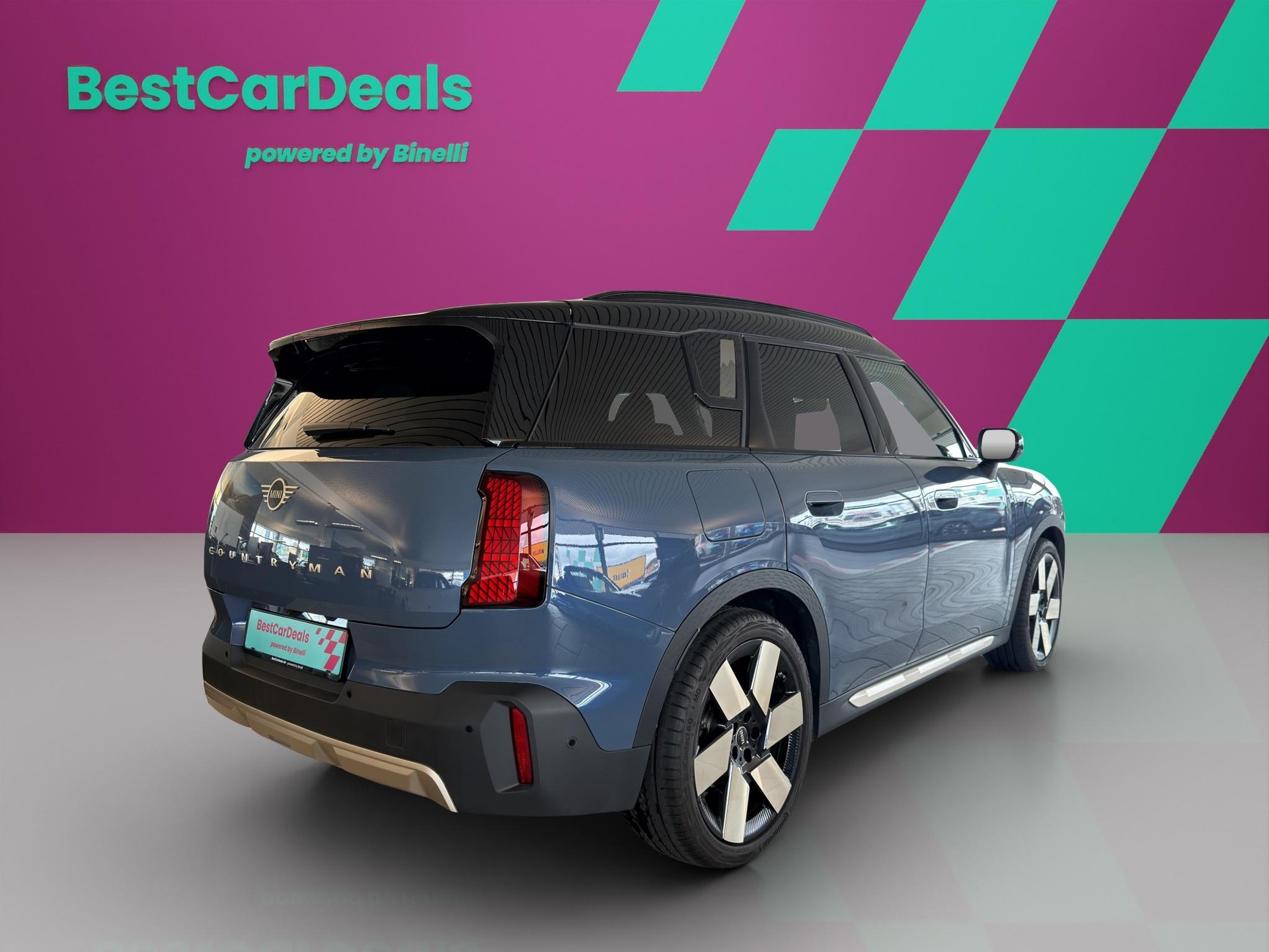 MINI Countryman E Favoured Trim-image-2