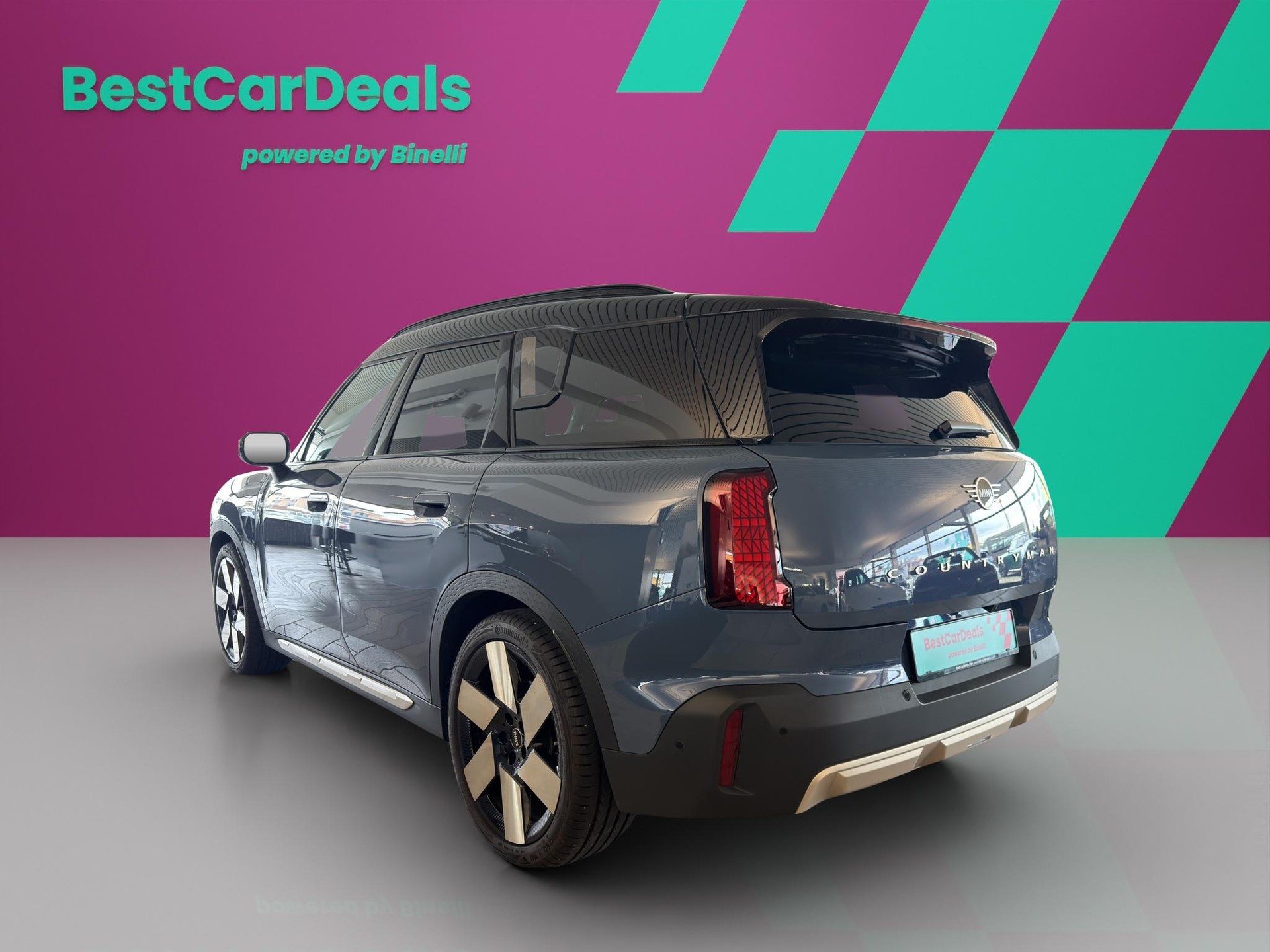 MINI Countryman E Favoured Trim-image-4