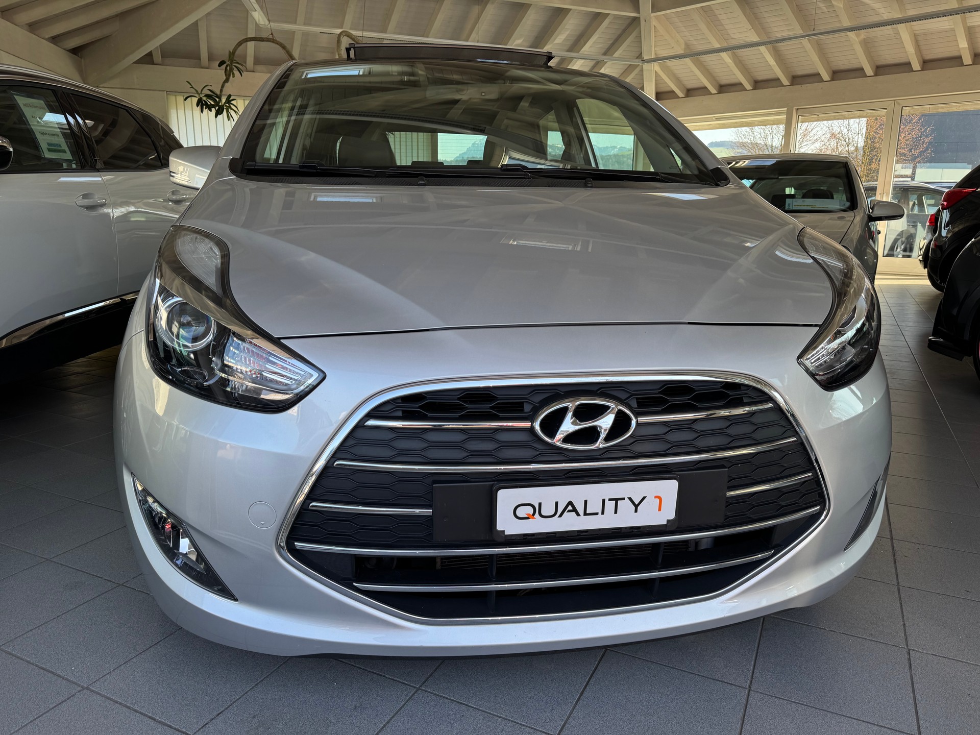 HYUNDAI iX20 1.6 Vertex Automatic-image-0