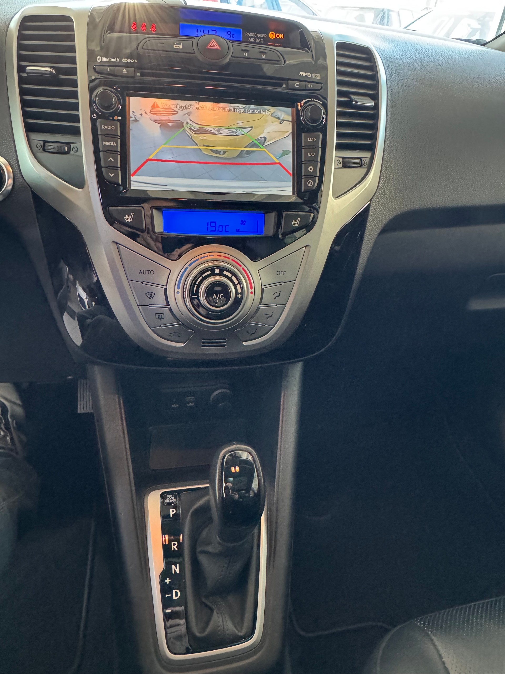 HYUNDAI iX20 1.6 Vertex Automatic-image-11